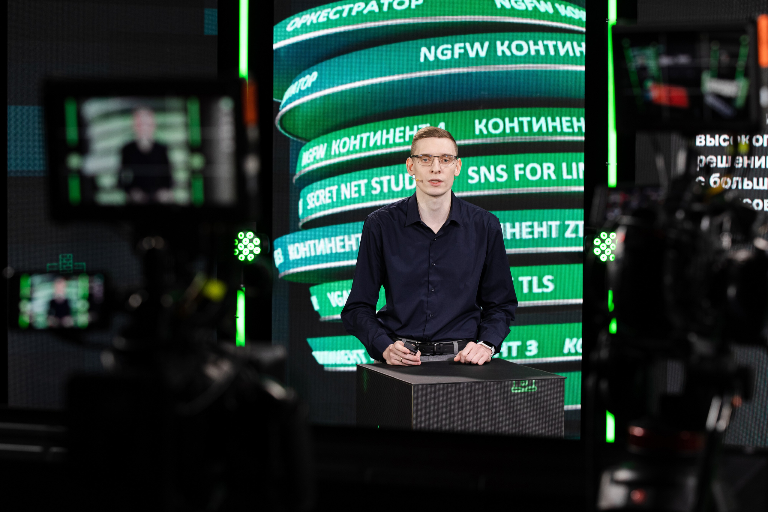 Онлайн эфир. Свадебный репортажный фотограф в Москве