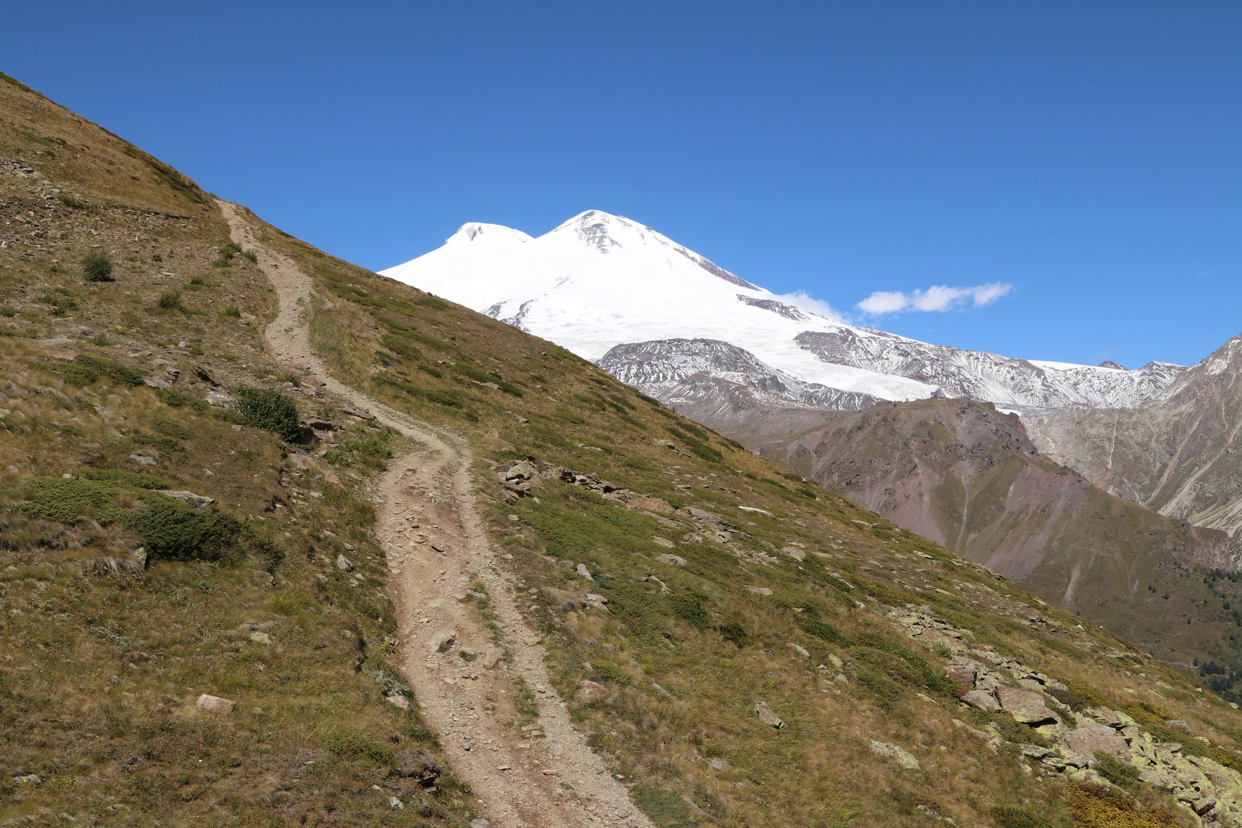 Приэльбрусье. Сентябрь 2023. Путешественник-фотограф из Санкт-Петербурга Татьяна Свистулина
