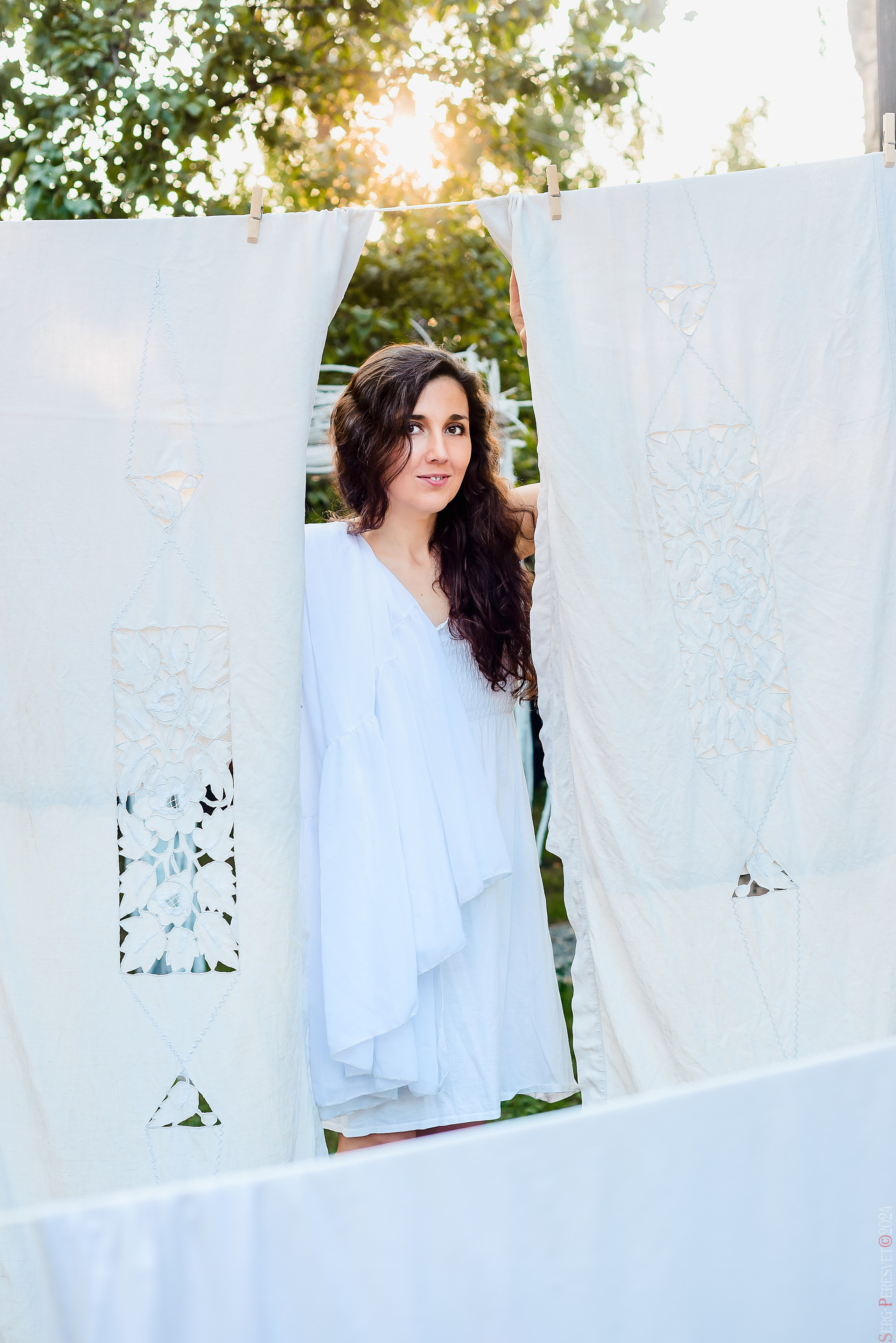 Фотосессия для девушек на природе в Москве - фотограф Сергей Пересвет. Ваш фотограф на праздник в Москве, Раменском, Жуковском, Люберцах