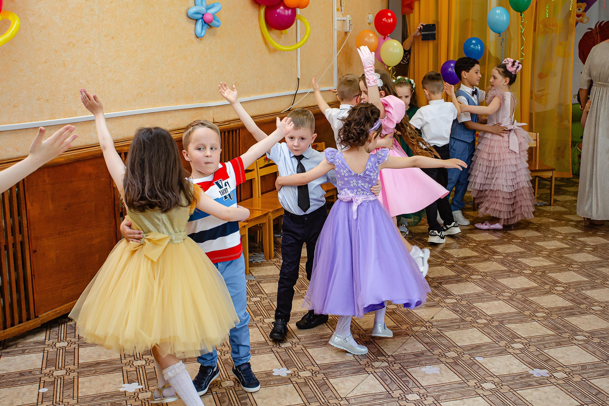 29.5.25 Выпускной в Саду. Владивосток семейный фотограф Александр Степанов