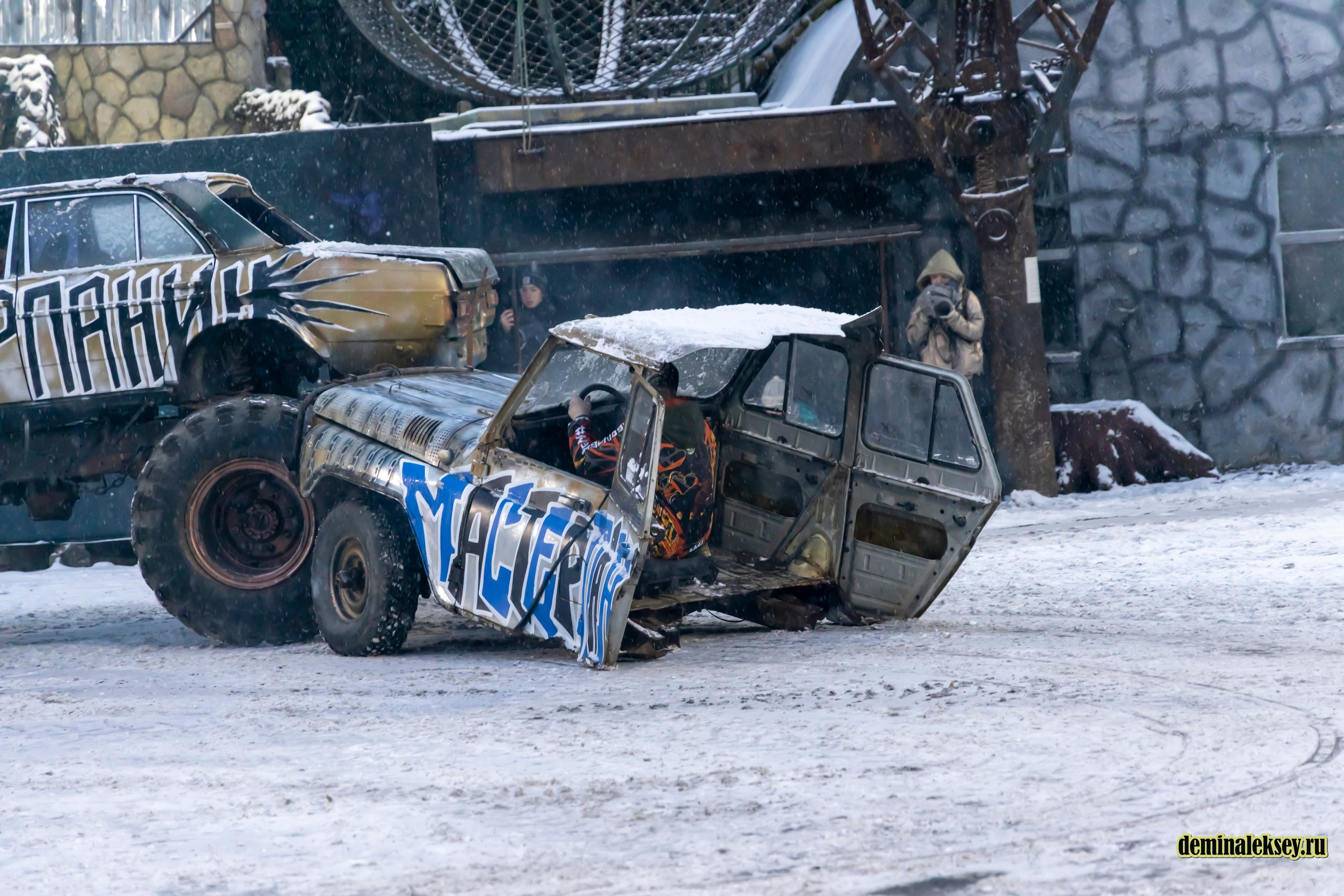 Танки против Монстр-Траков. Репортажный, семейный и студийный фотограф в Москве Демин Алексей