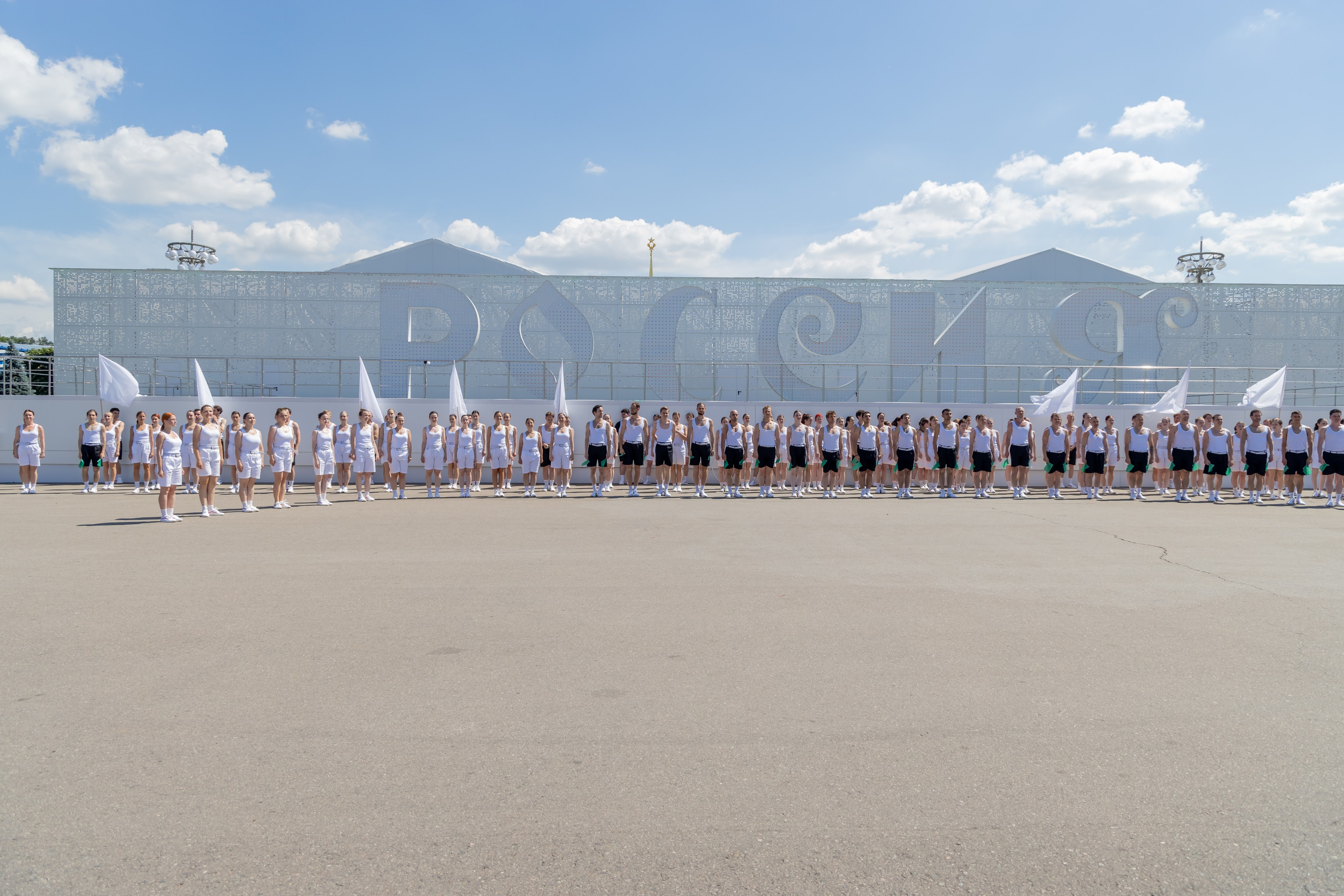 Времена и эпохи. Парад физкультурников 2024 на ВДНХ. Репортажный, семейный и студийный фотограф в Москве Демин Алексей