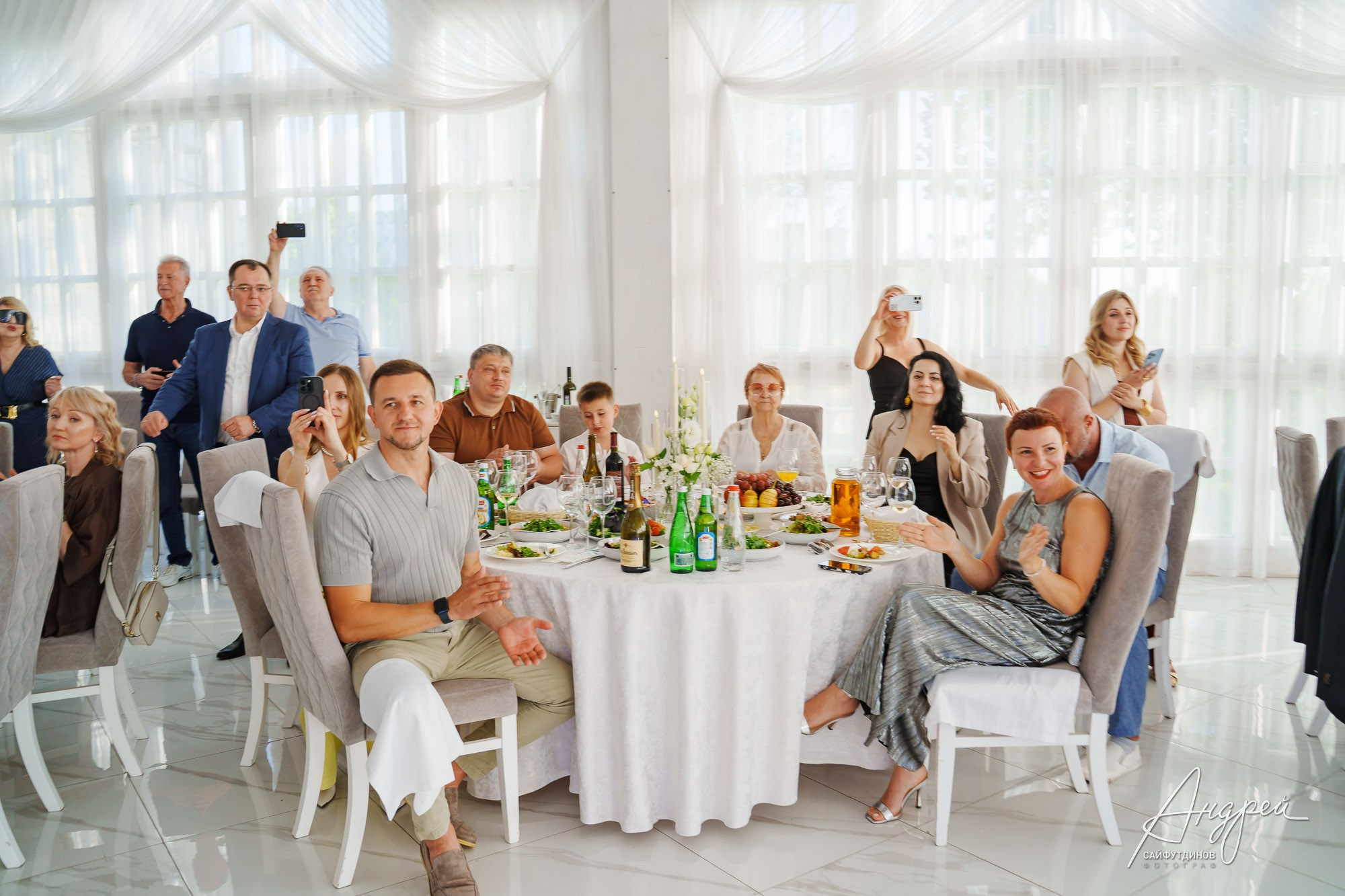 Фотограф на выпускной в Ростове-на-Дону | Выпускной школы «Алла Прима»