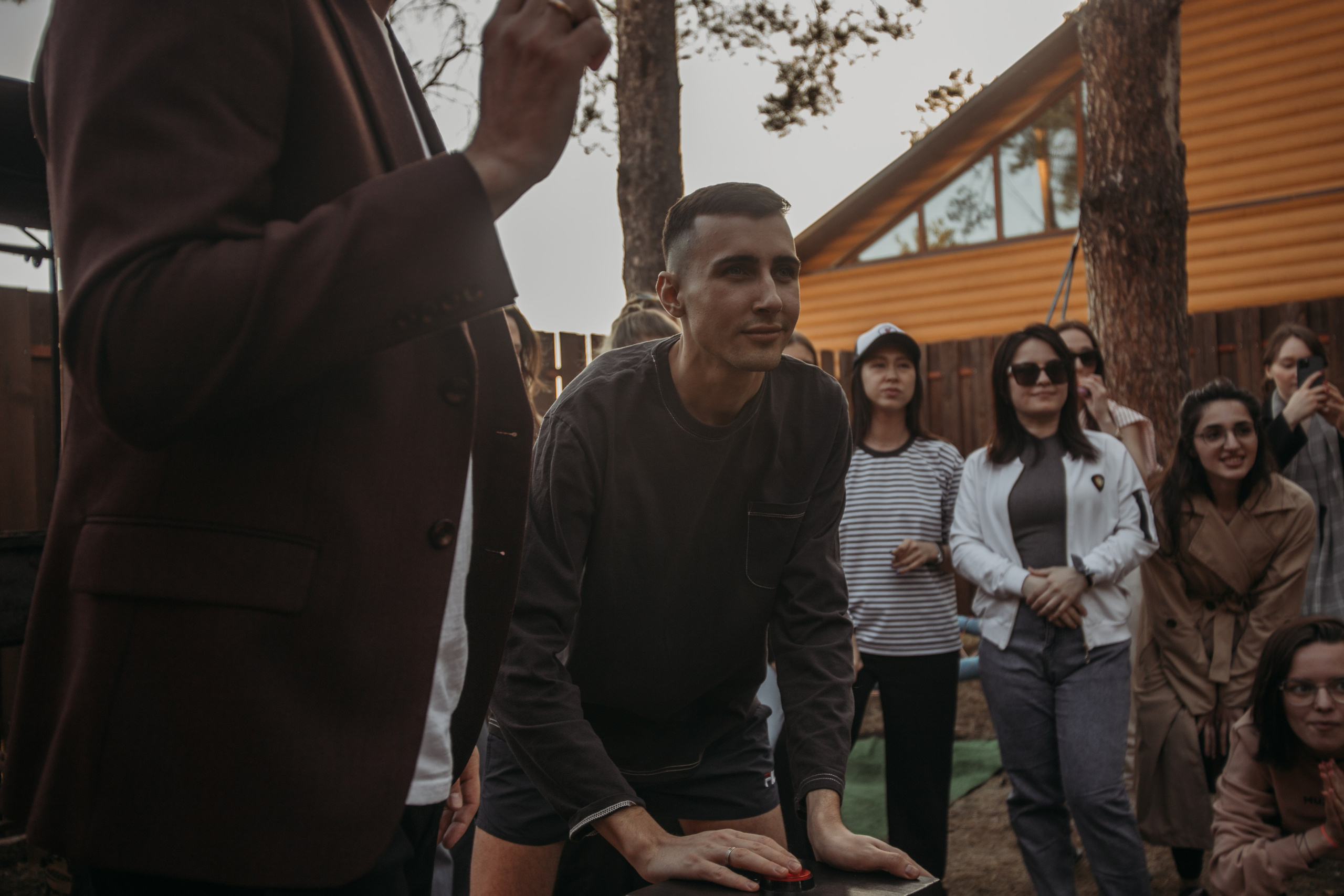 Корпоратив Muza_Arts. Венера Гайн. Репортажный фотограф  Тюмень. Обучение фотографии с 0