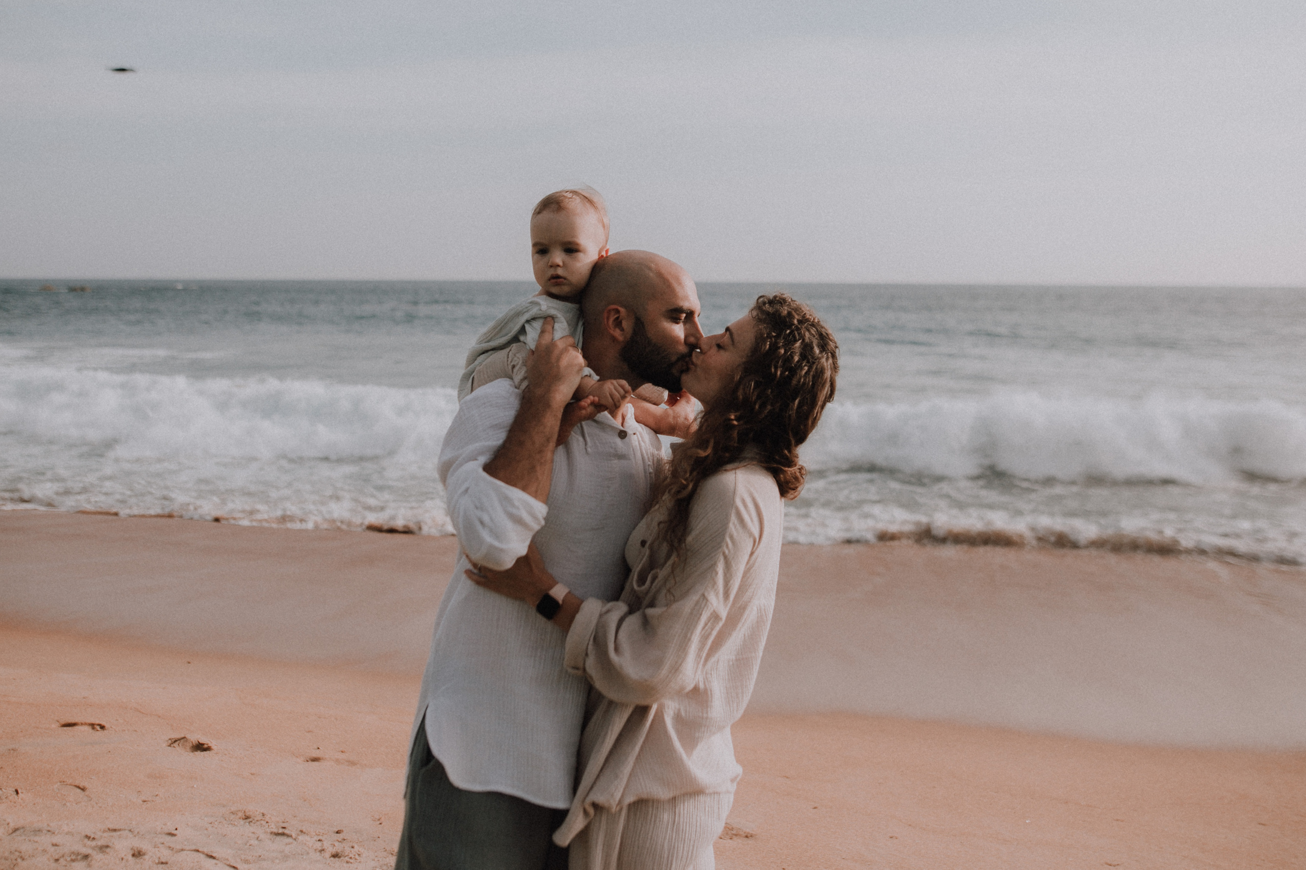 Пусть Солнце коснется твоих волос. Свадебный фотограф Грузия Alex and Polly