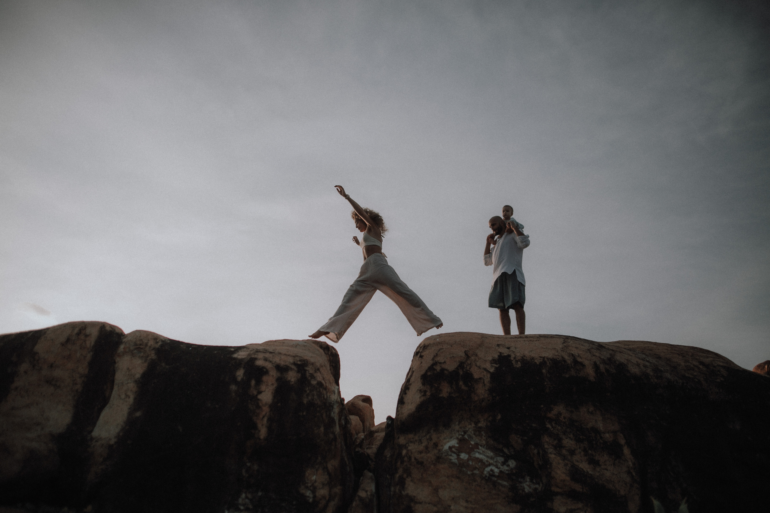 Пусть Солнце коснется твоих волос. Свадебный фотограф Грузия Alex and Polly