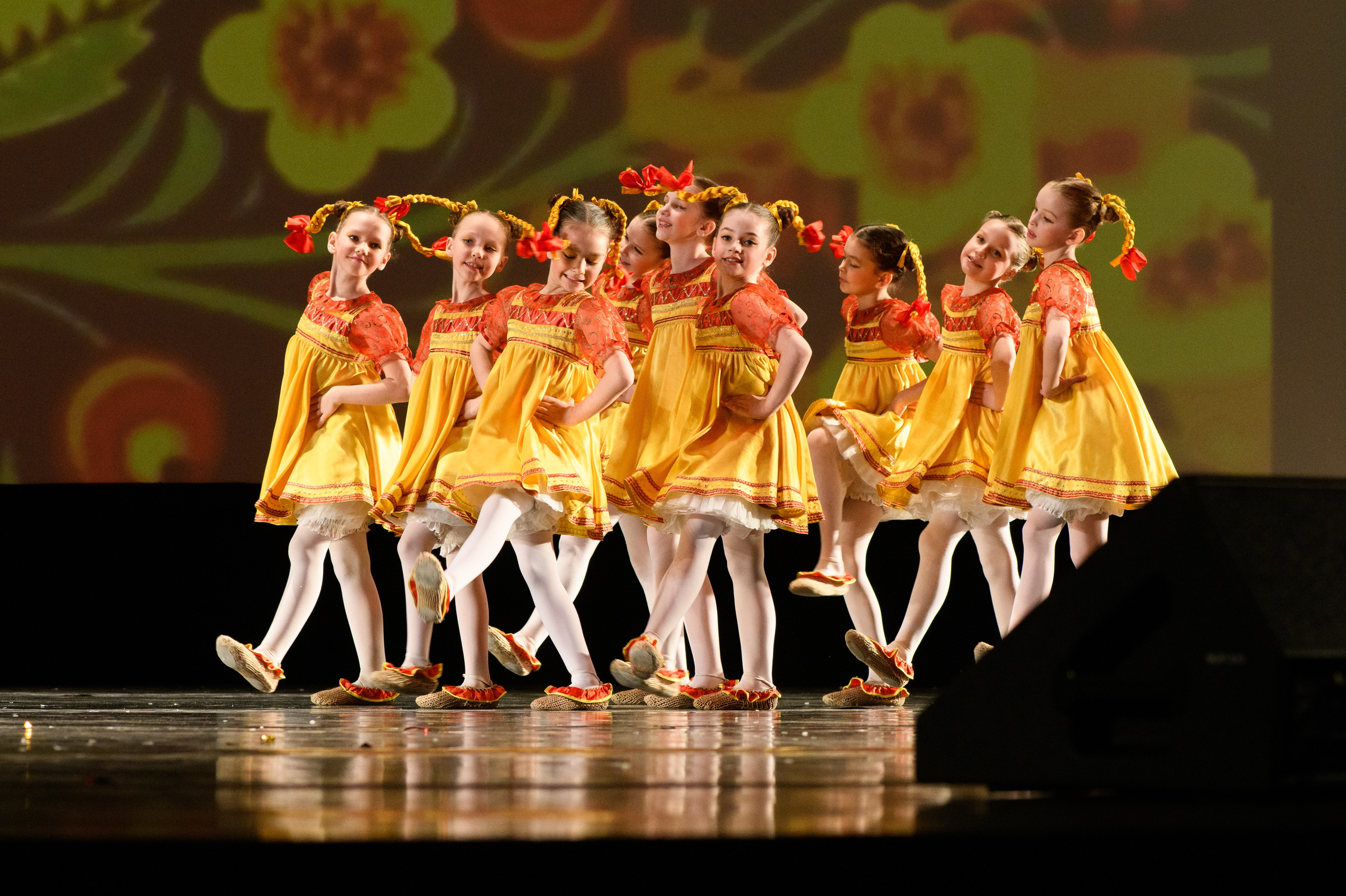 23 апреля, часть 2, БКЗ Октябрьский, г. Санкт-Петербург. Золотое яблочко