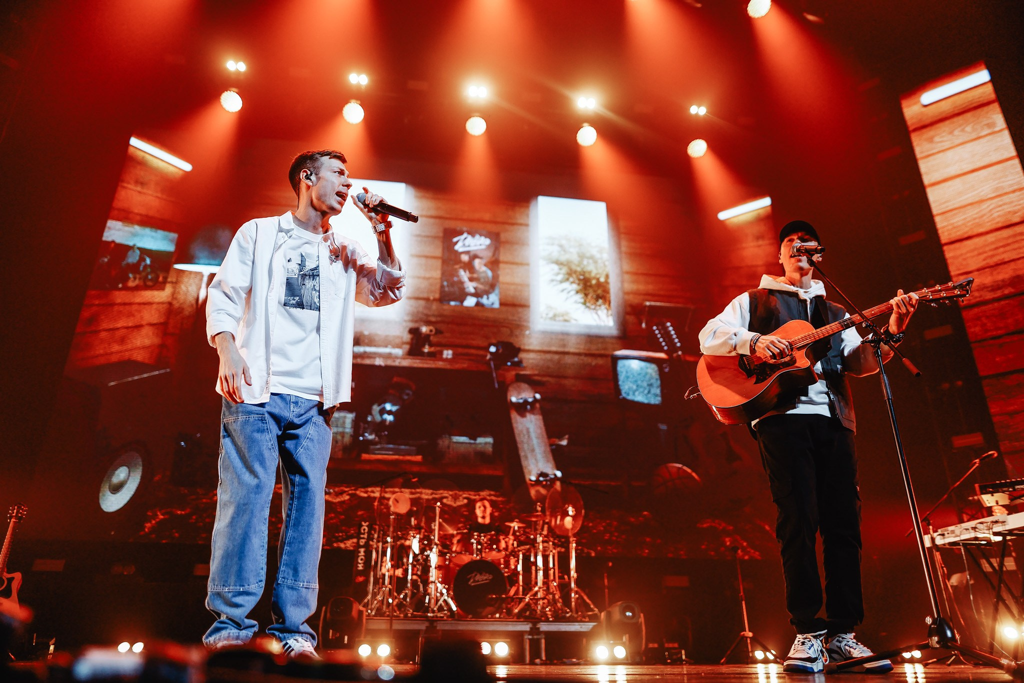 DABRO @CROCUS CITY HALL