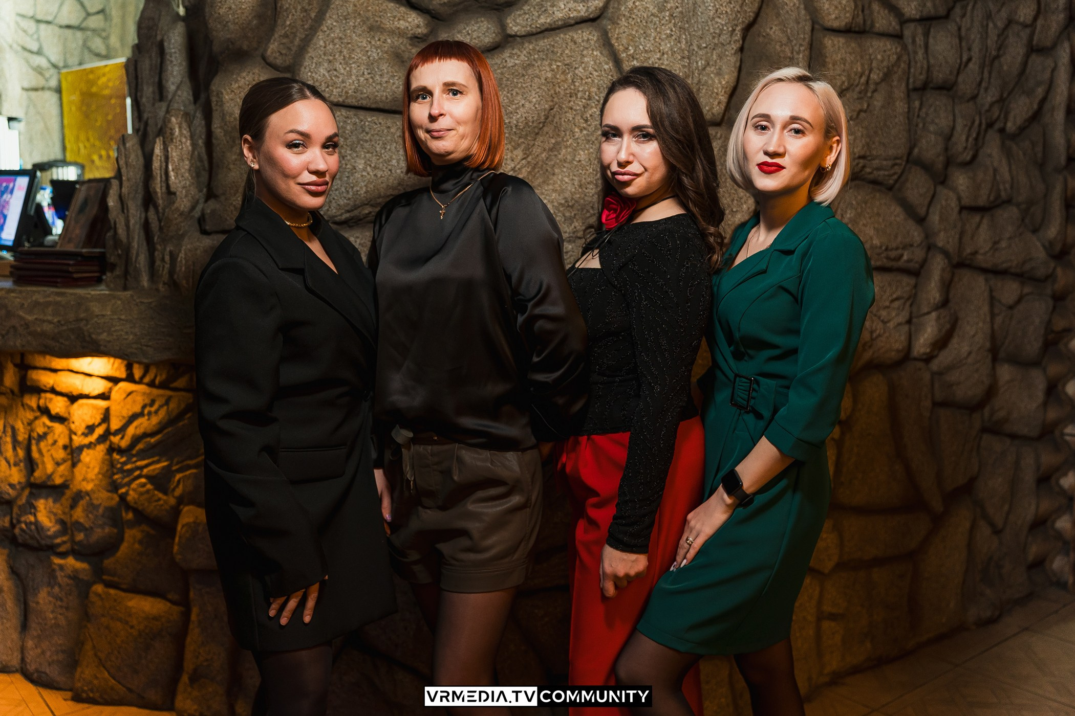 Новогодний вечер у «Петровича»