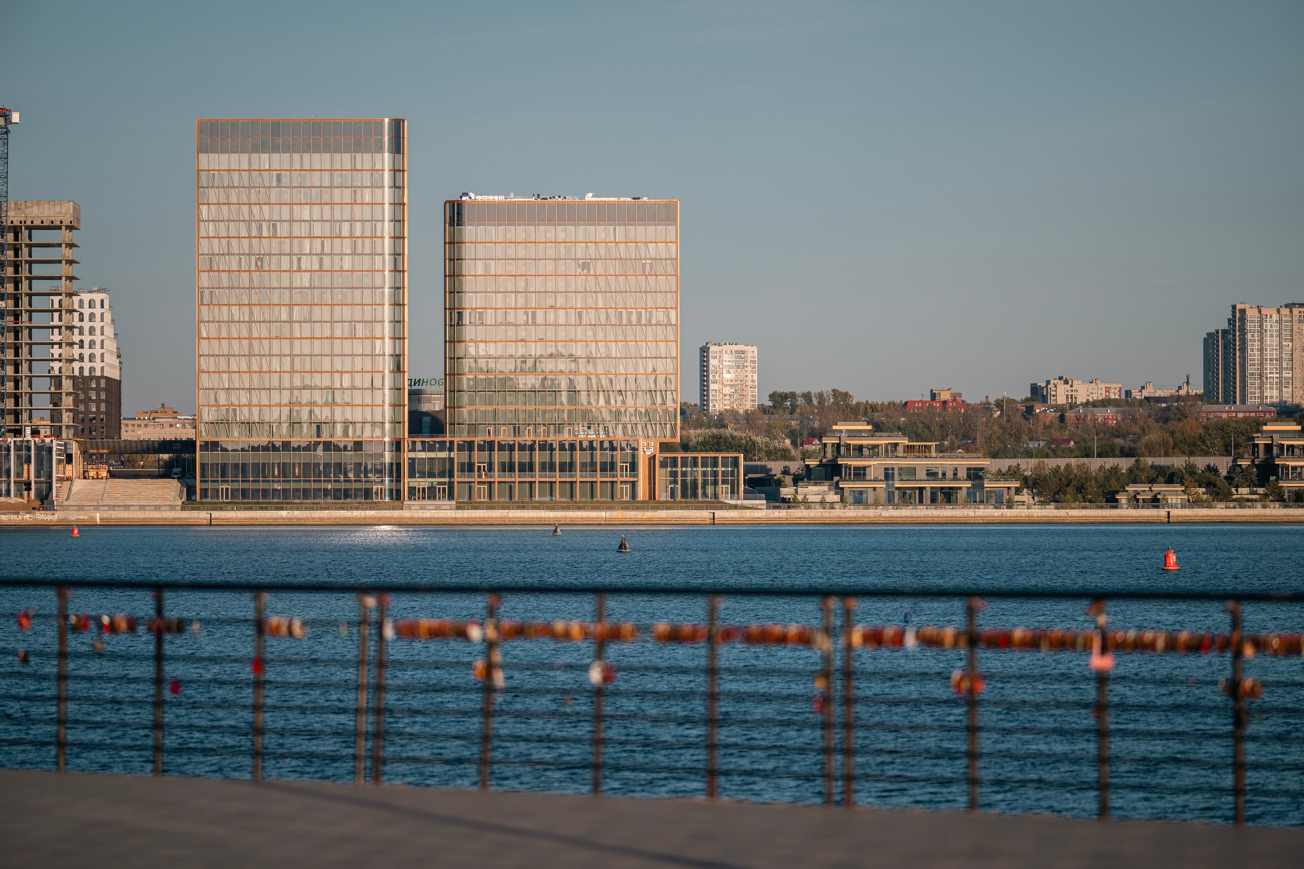 Стрит фото. Свадебный фотограф в Казани, и Зеленодольске Радик Мухаметов