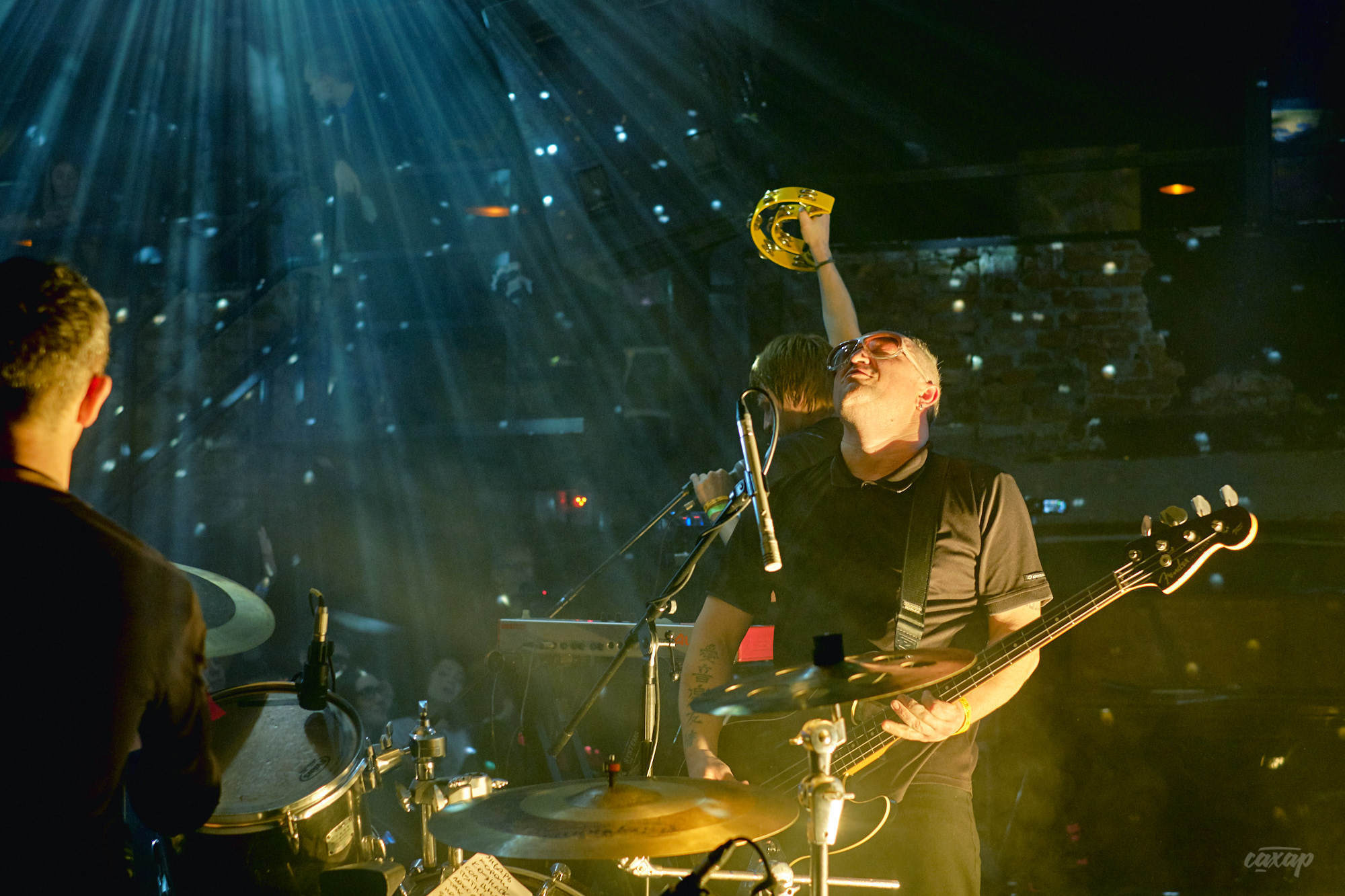 Курара, фото с концерта. Фотограф в Екатеринбурге Юра Сахар. Профессиональный фотограф в Екатеринбурге Юра Сахар