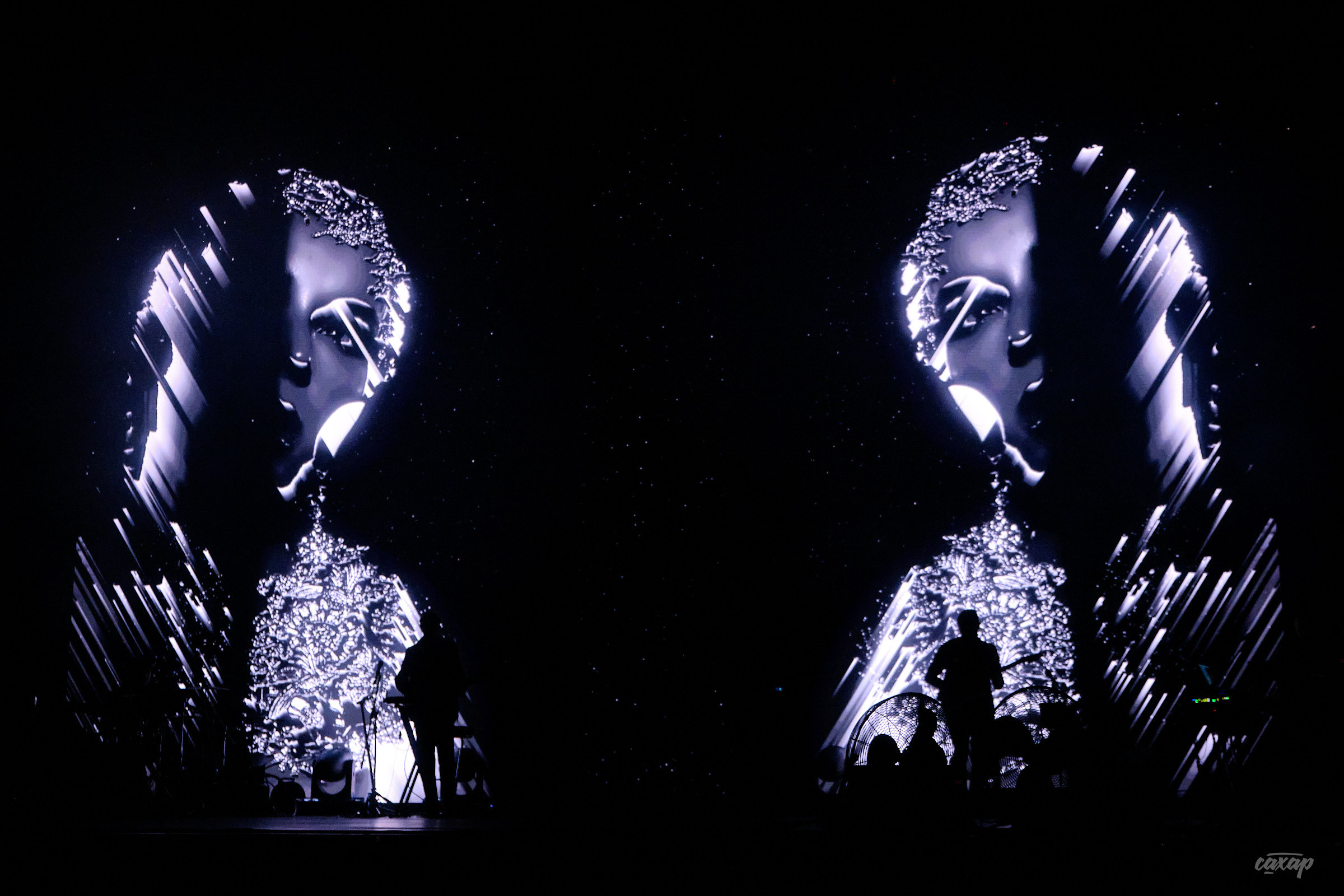 Полина Гагарина.  Концертный Фотограф в Екатеринбурге Юра Сахар