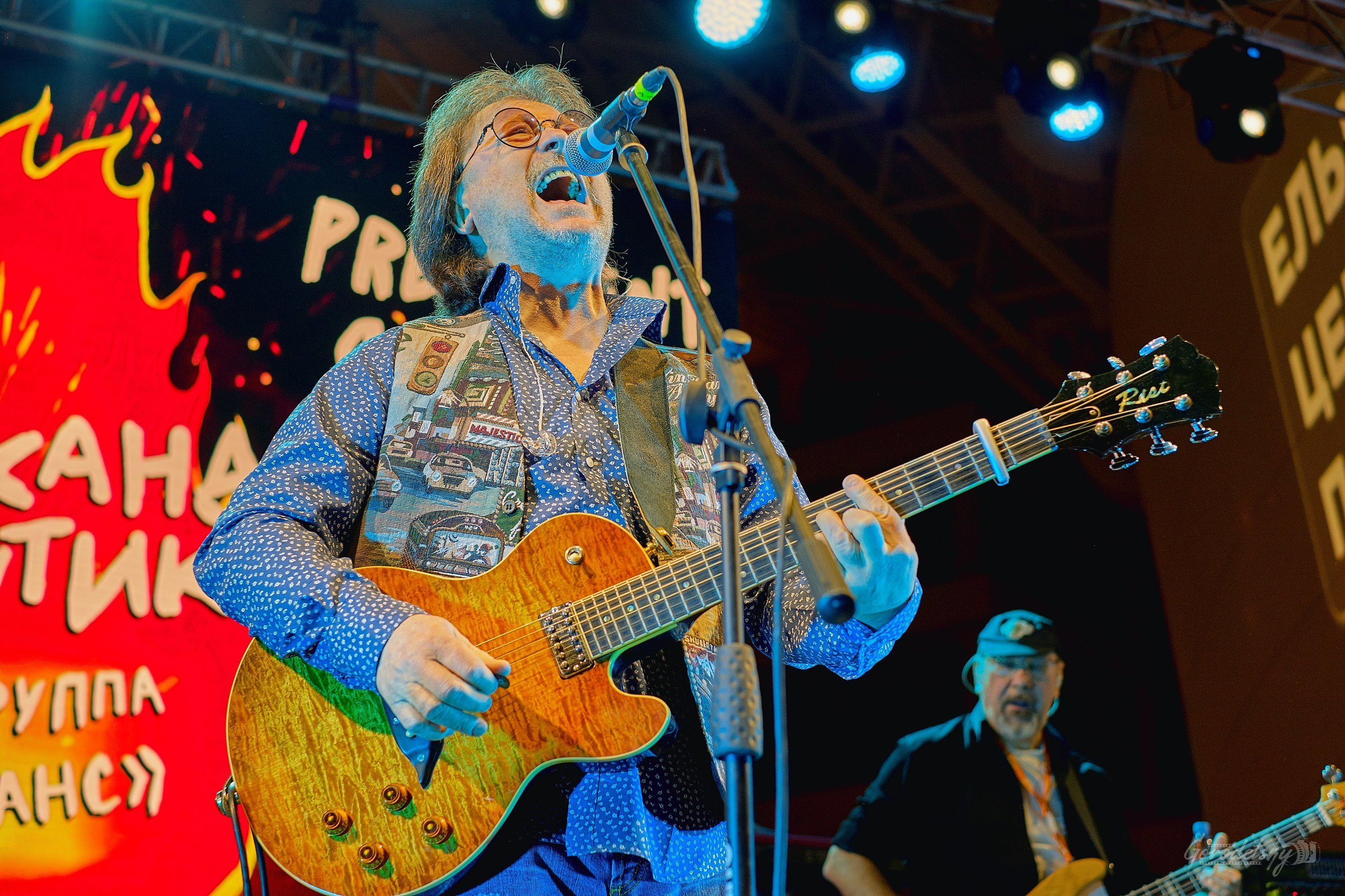 А. Кутиков (Машина Времени), фото с концерта. Фотограф в Екатеринбурге. Профессиональный фотограф в Екатеринбурге Юра Сахар