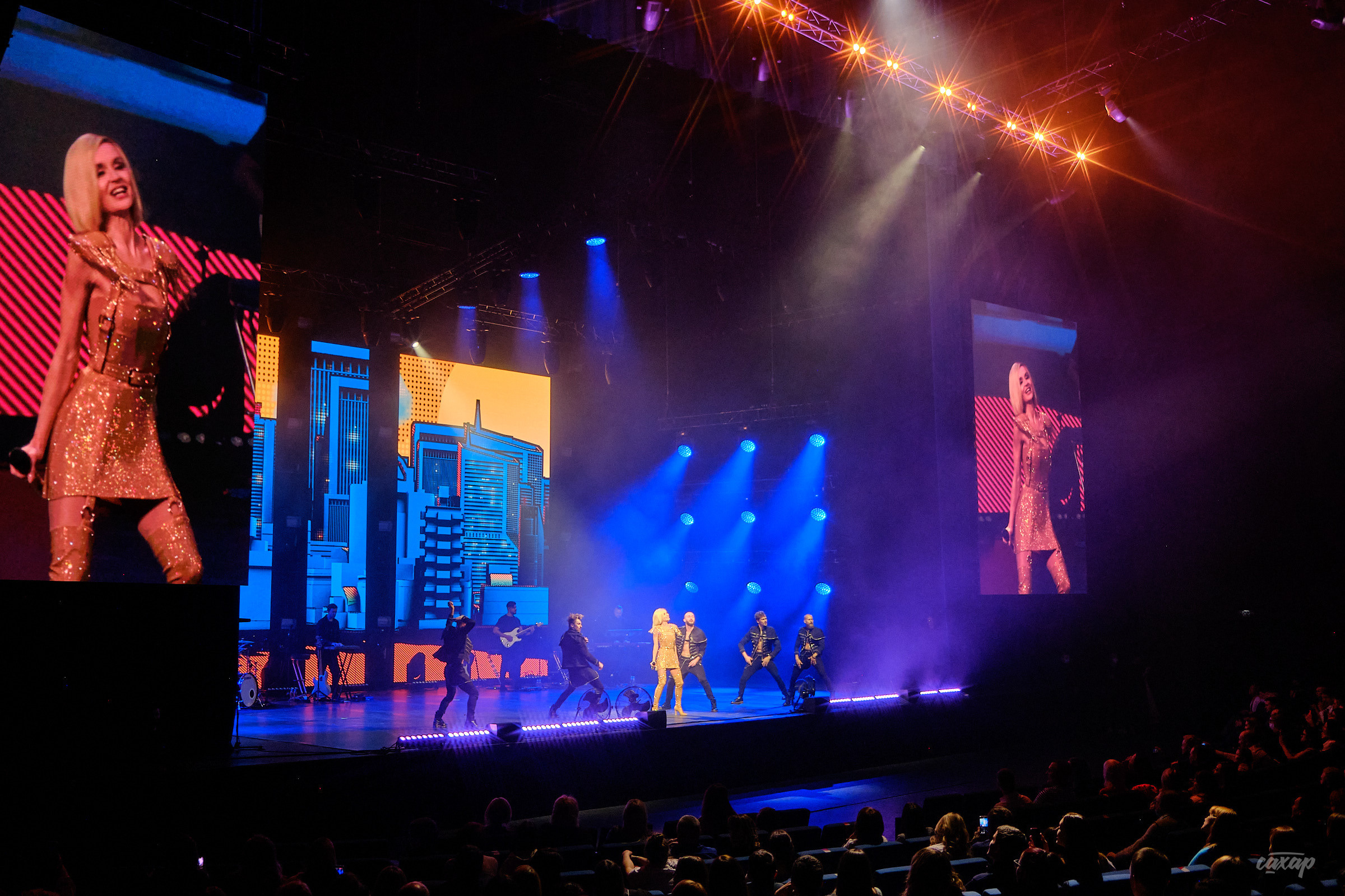 Полина Гагарина.  Концертный Фотограф в Екатеринбурге Юра Сахар