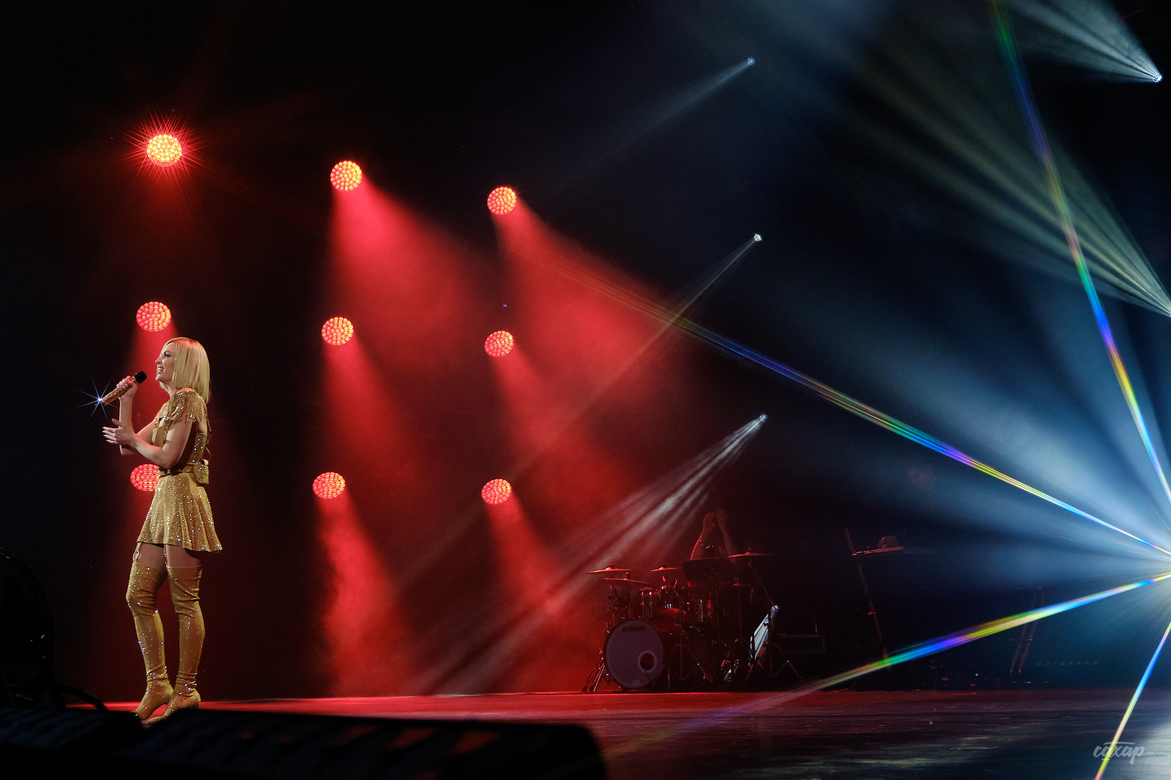 Полина Гагарина.  Концертный Фотограф в Екатеринбурге Юра Сахар