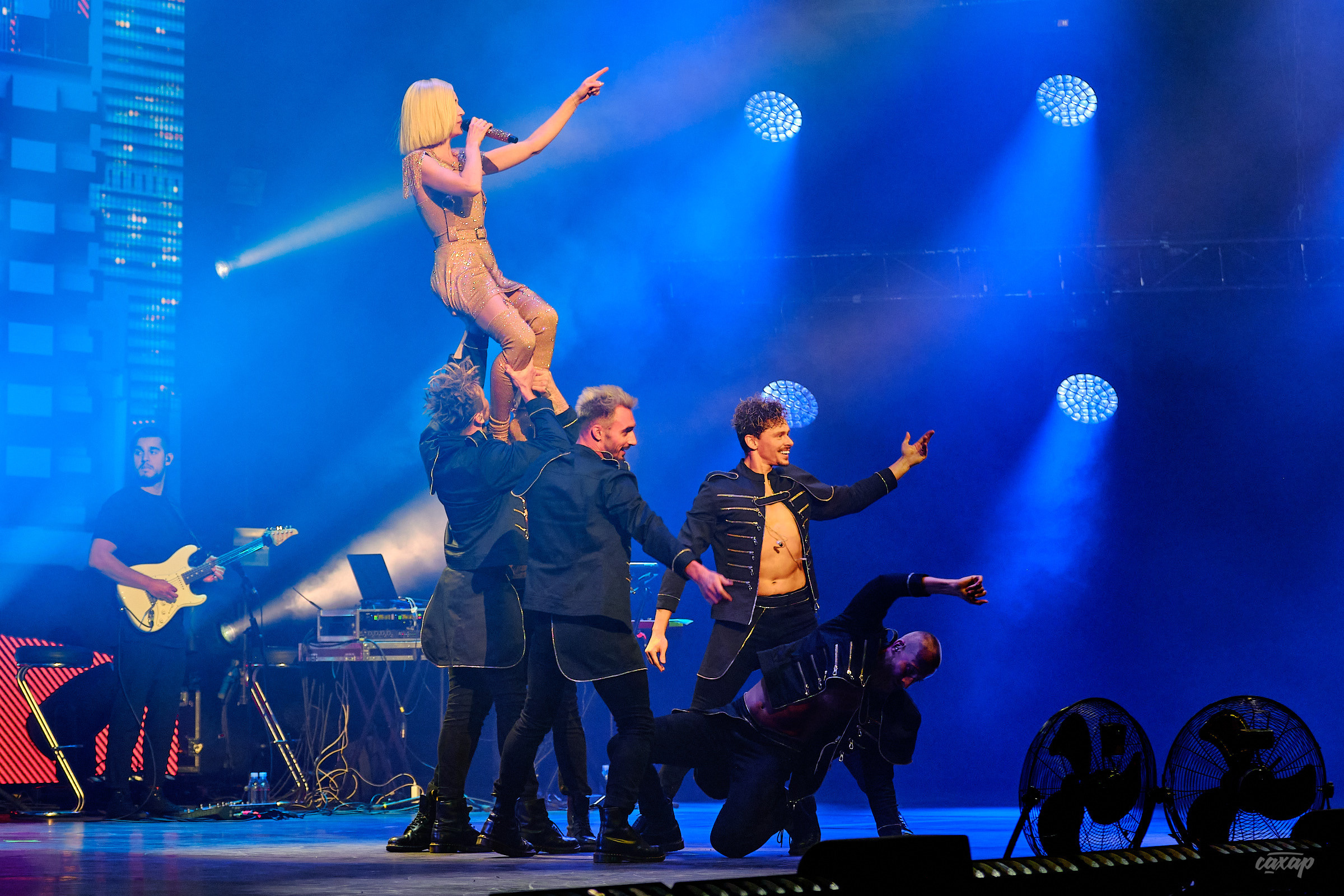 Полина Гагарина.  Концертный Фотограф в Екатеринбурге Юра Сахар