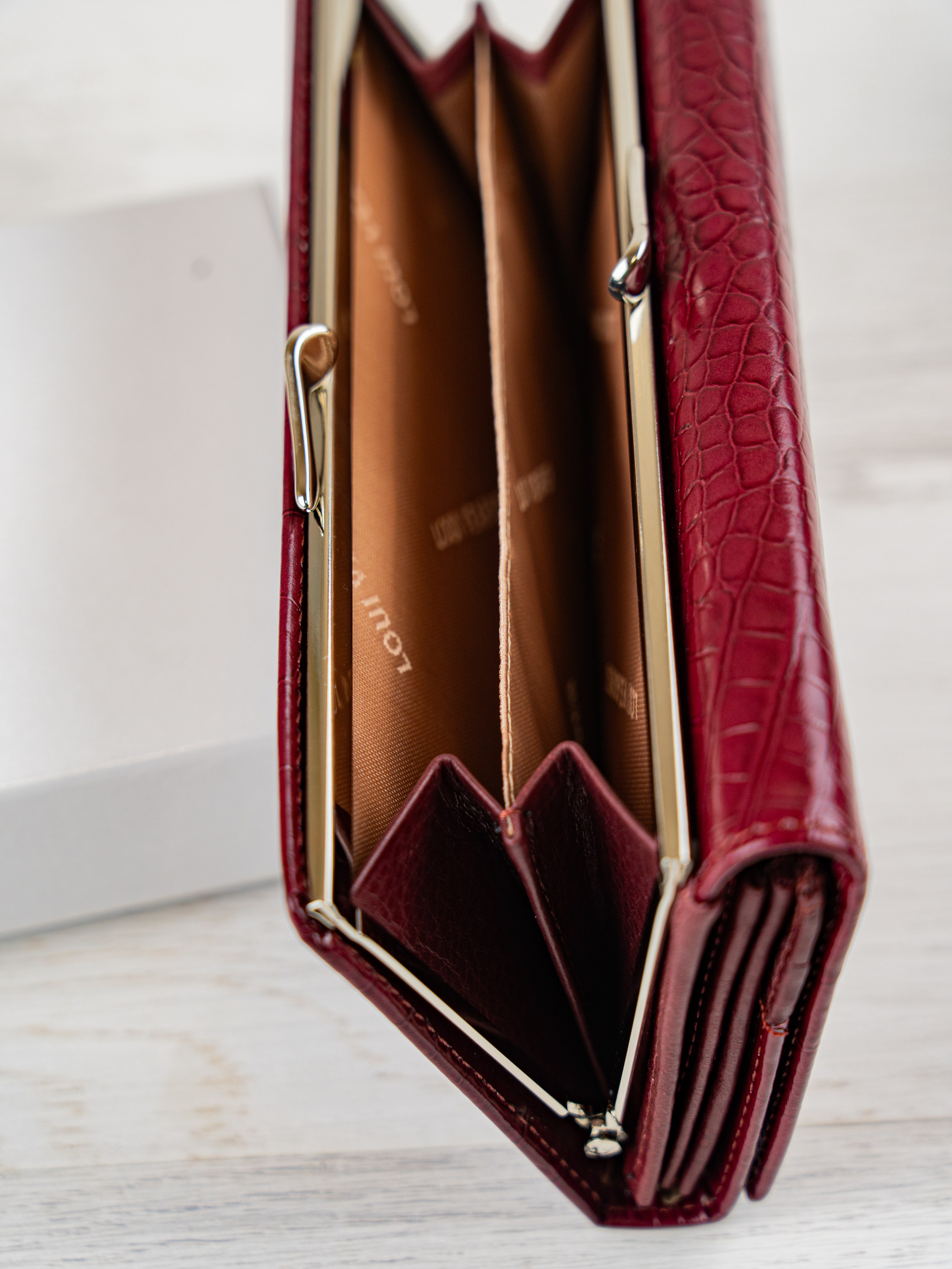 Фотосъемка кошельков для Маркетплейсов. Фотограф в городе Владимир