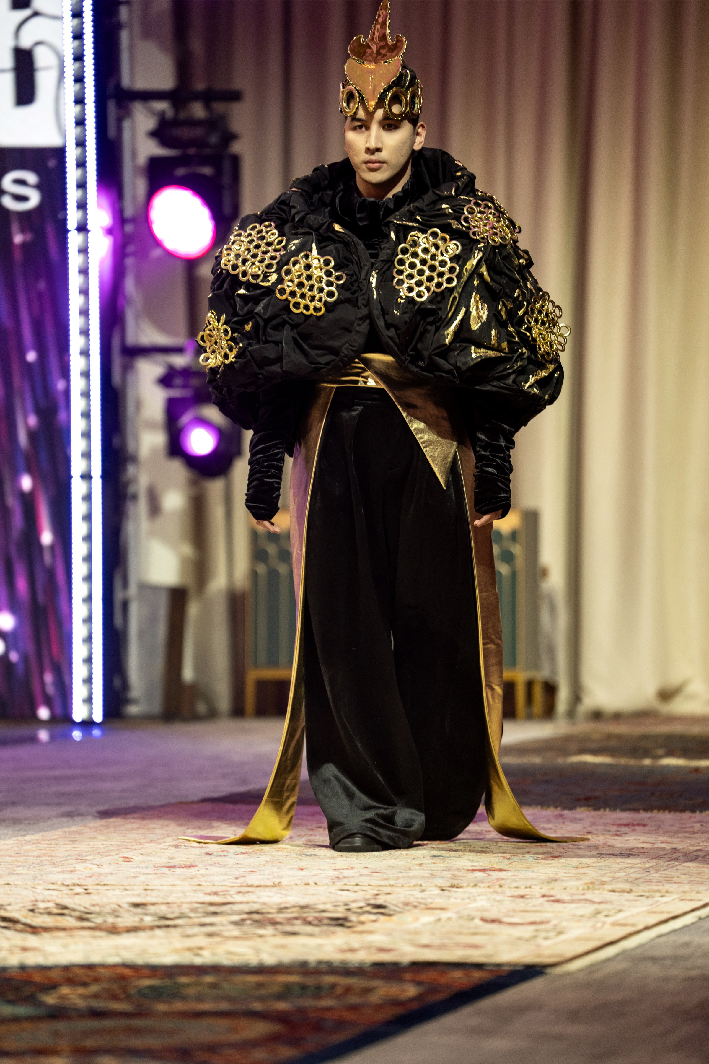 Zhamby. Сайт Алматинского НЮ АРТ, будуар и фэшн фотографа Дениса Карпенко