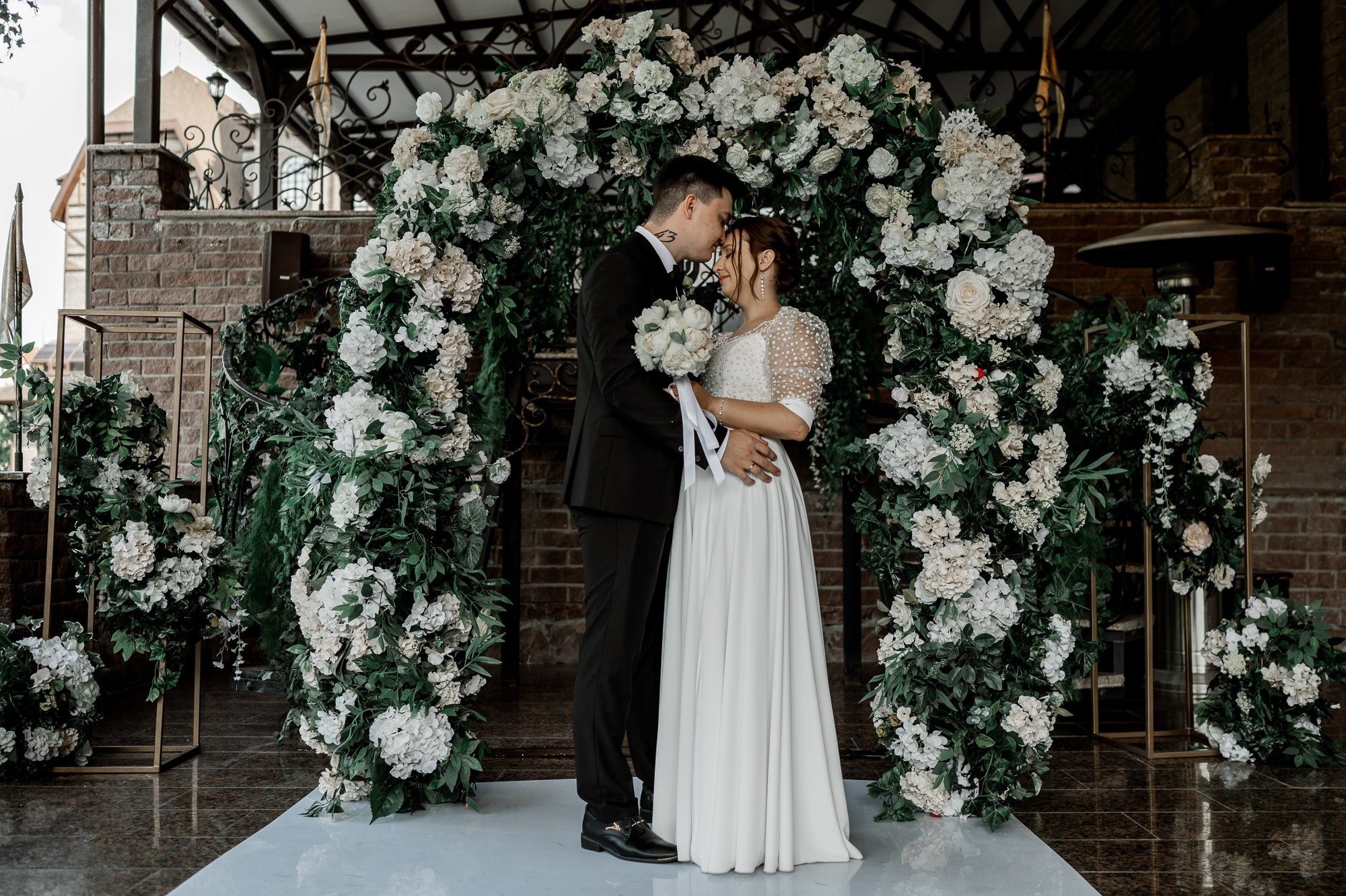 Вячеслав и Екатерина. Свадебный фотограф в Тюмени Анастасия Конева