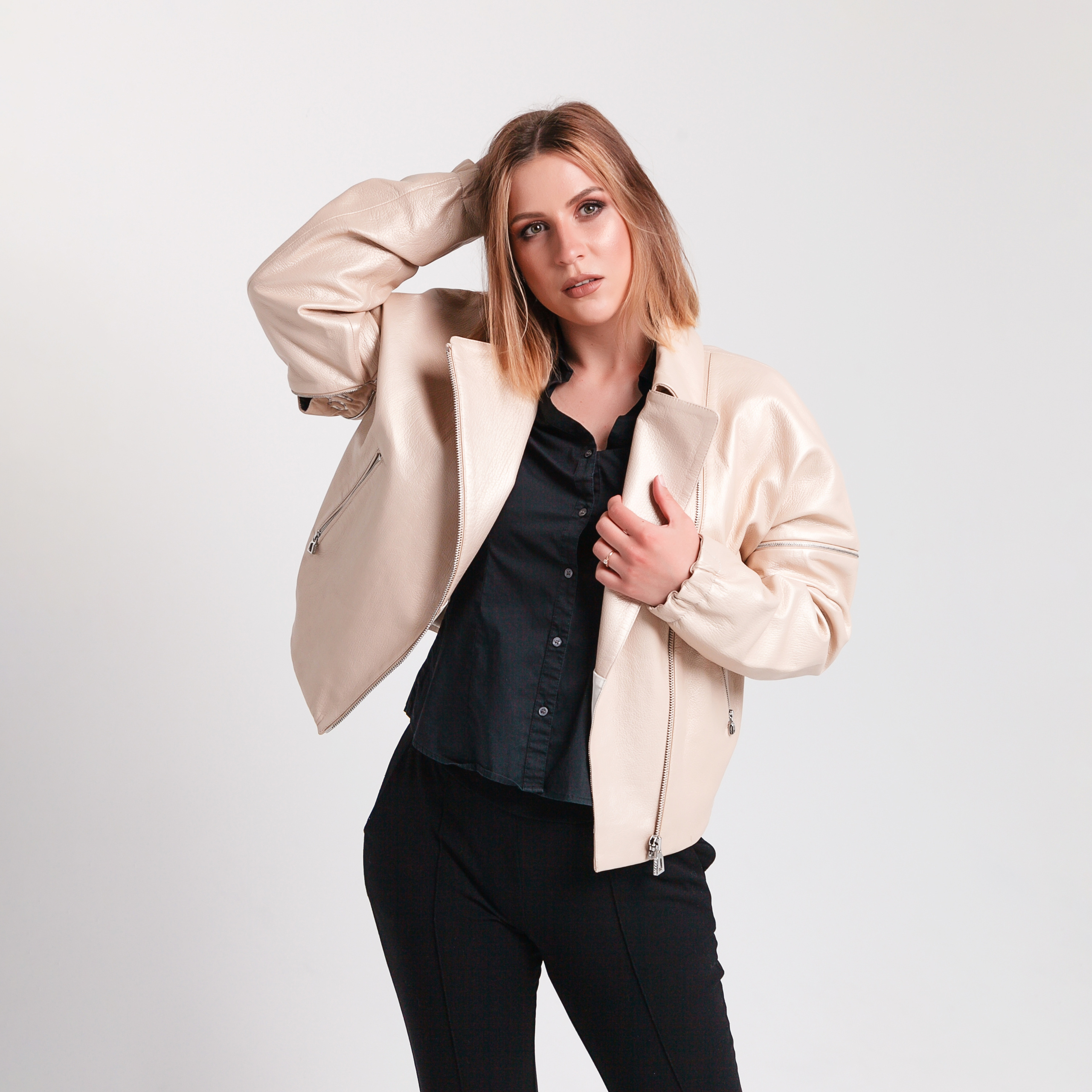 Съёмка каталога одежды. Фотограф Мурманск Дмитрий Грачев Выпускные альбомы