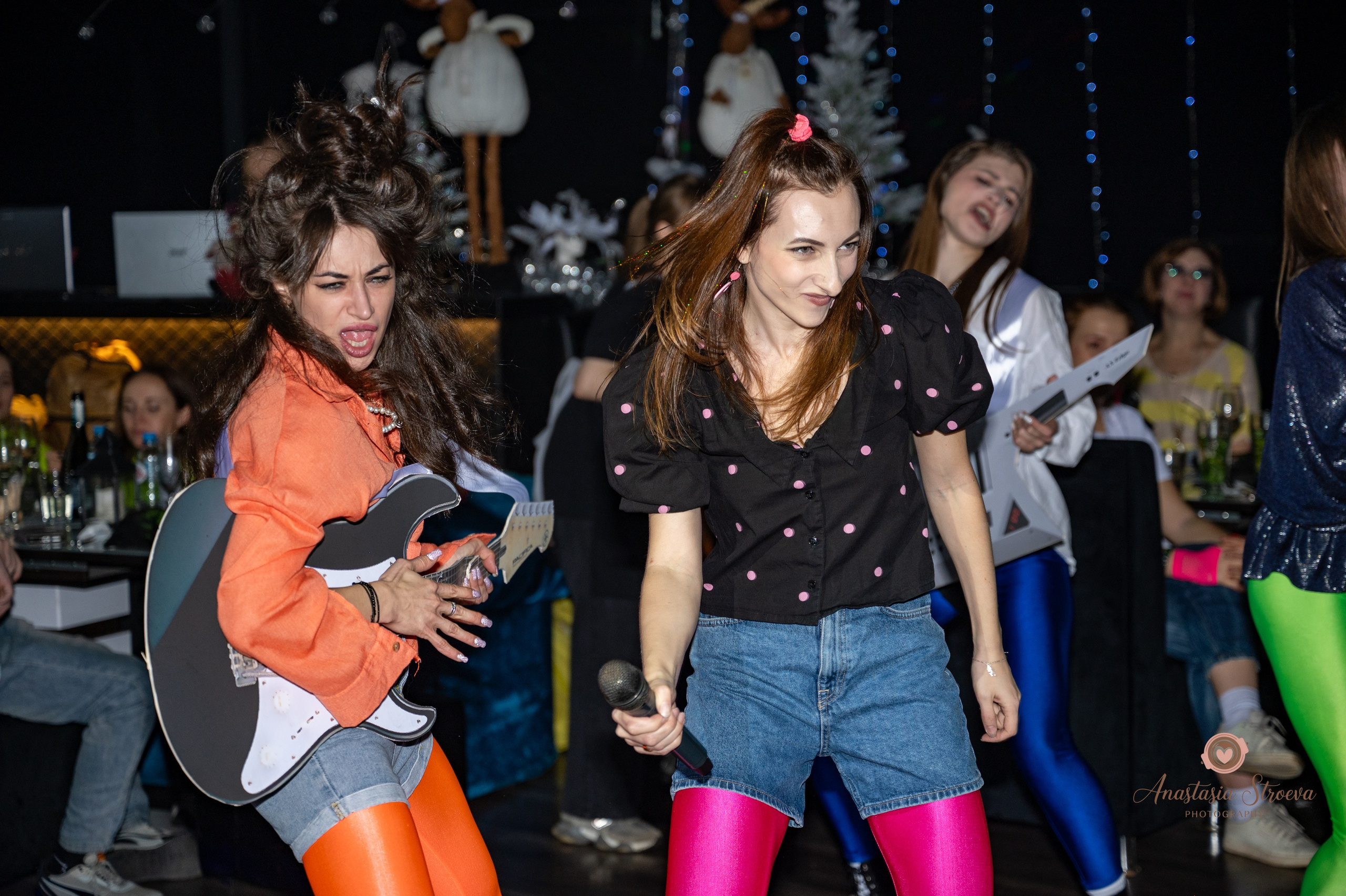 Танцевальное путешествие в 90е. Семейный и детский фотограф в Королеве, Москве и Московской области Строева Анастасия