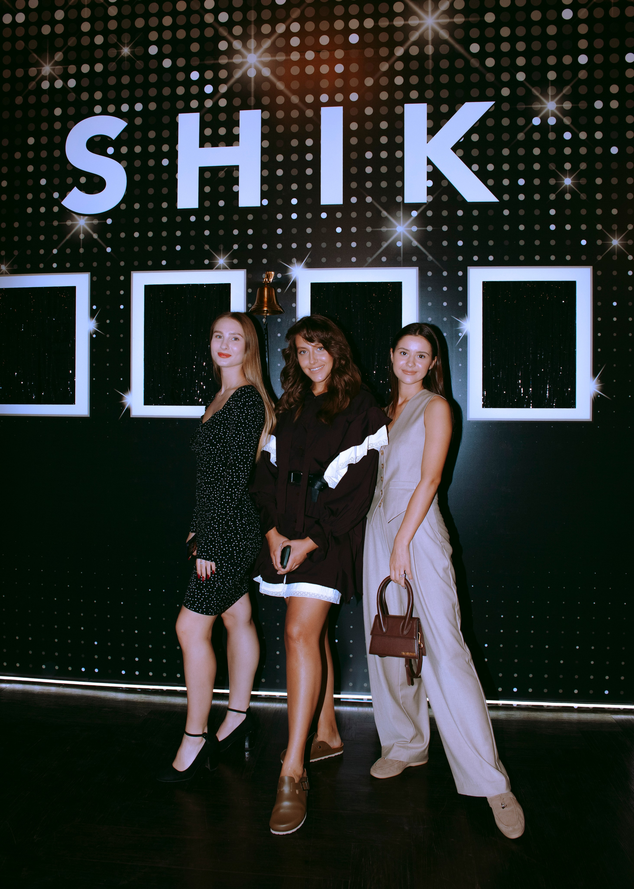 SHIK. Портретный фотограф в Москве Дарья Цезария