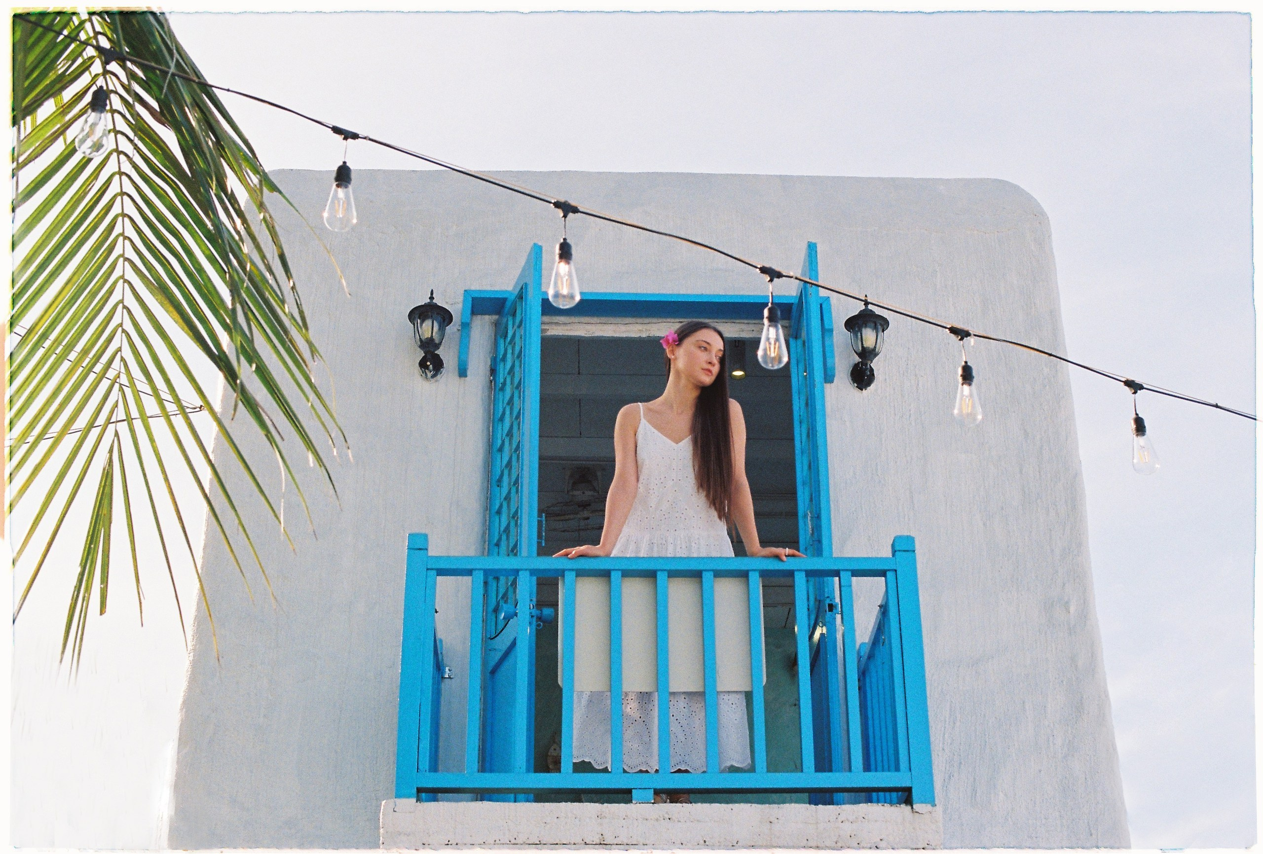 Nastya Son Tra Marina. Film Photographer in Da Nang, Vietnam — Tanya Parfenteva