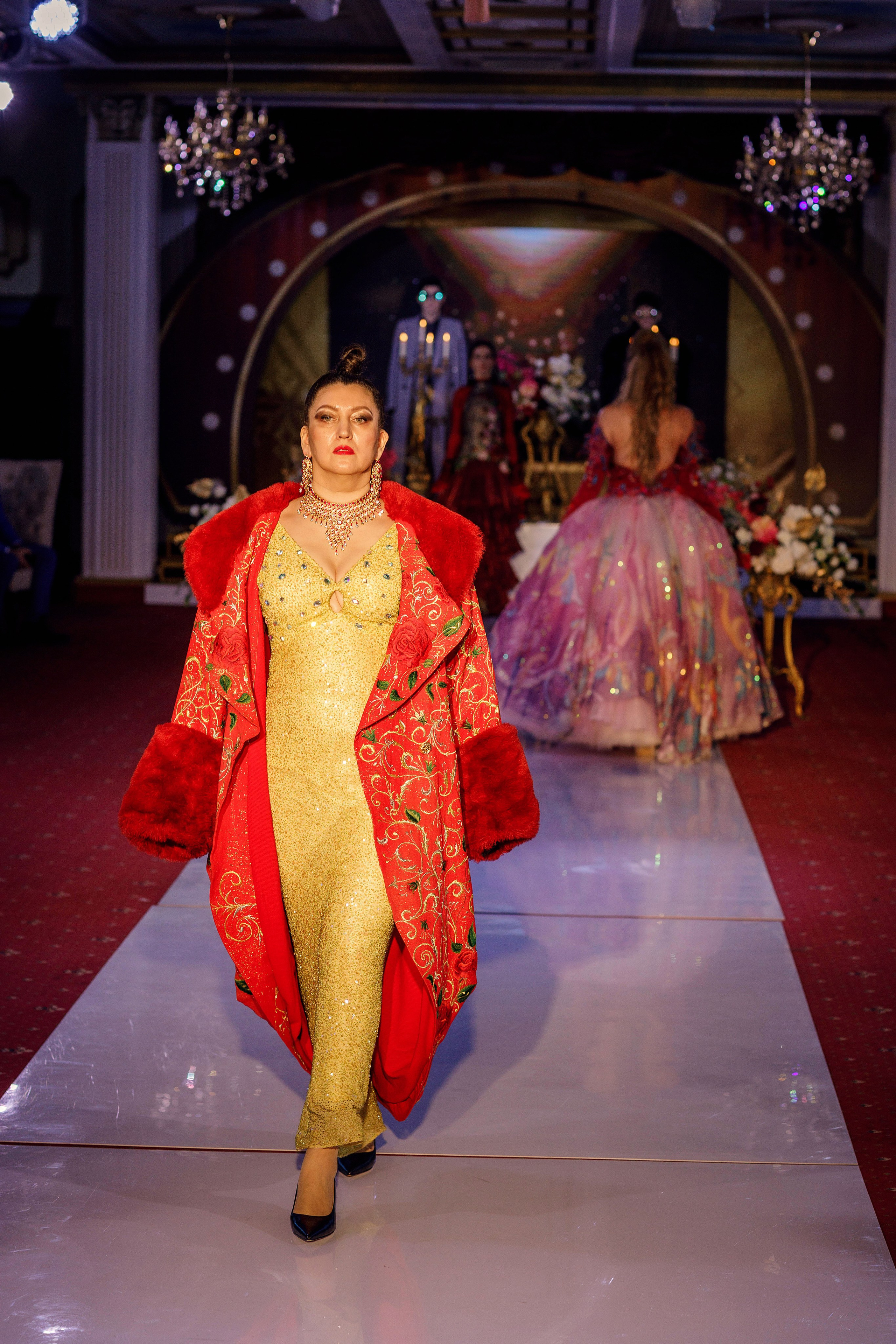 Показ коллекции Игоря Дадиани — 2023.04.01. Портретный и репортажный фотограф в Чебоксарах Андриян Чаркин