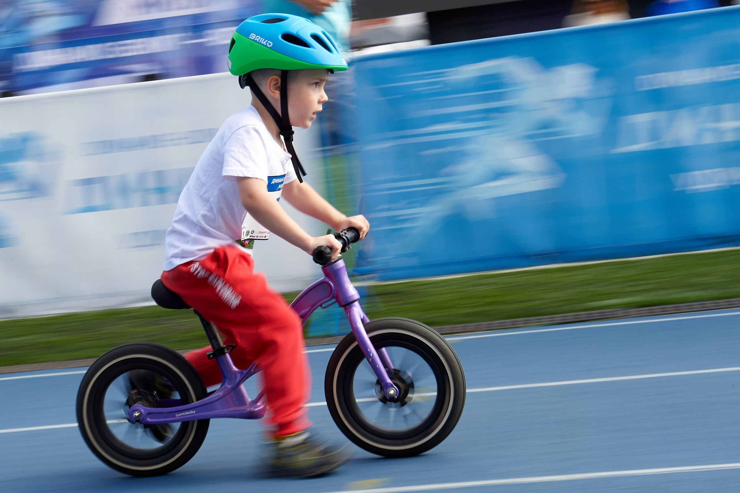 Динамовская миля 2024. Спортивный репортажный фотограф в Ижевске Сергей Мерзляков