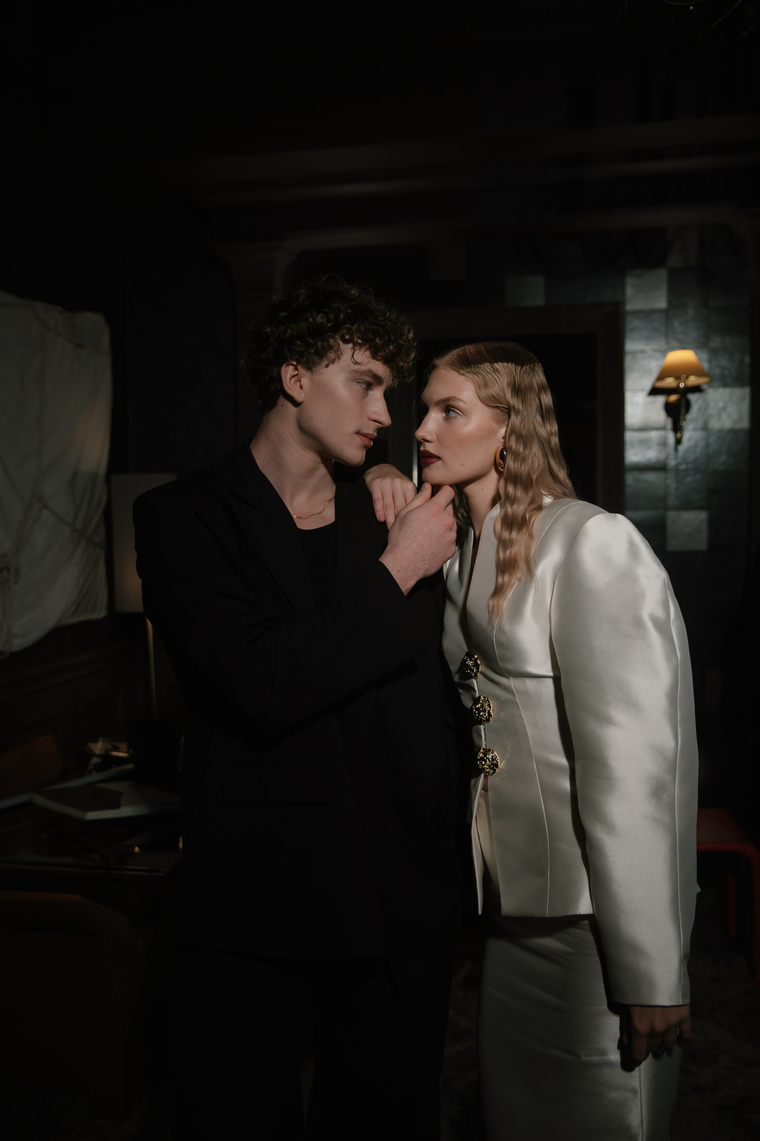 Свадебная фотосессия в студии. Свадебный и семейный фотограф Анастасия Романова в Москве и Московской области