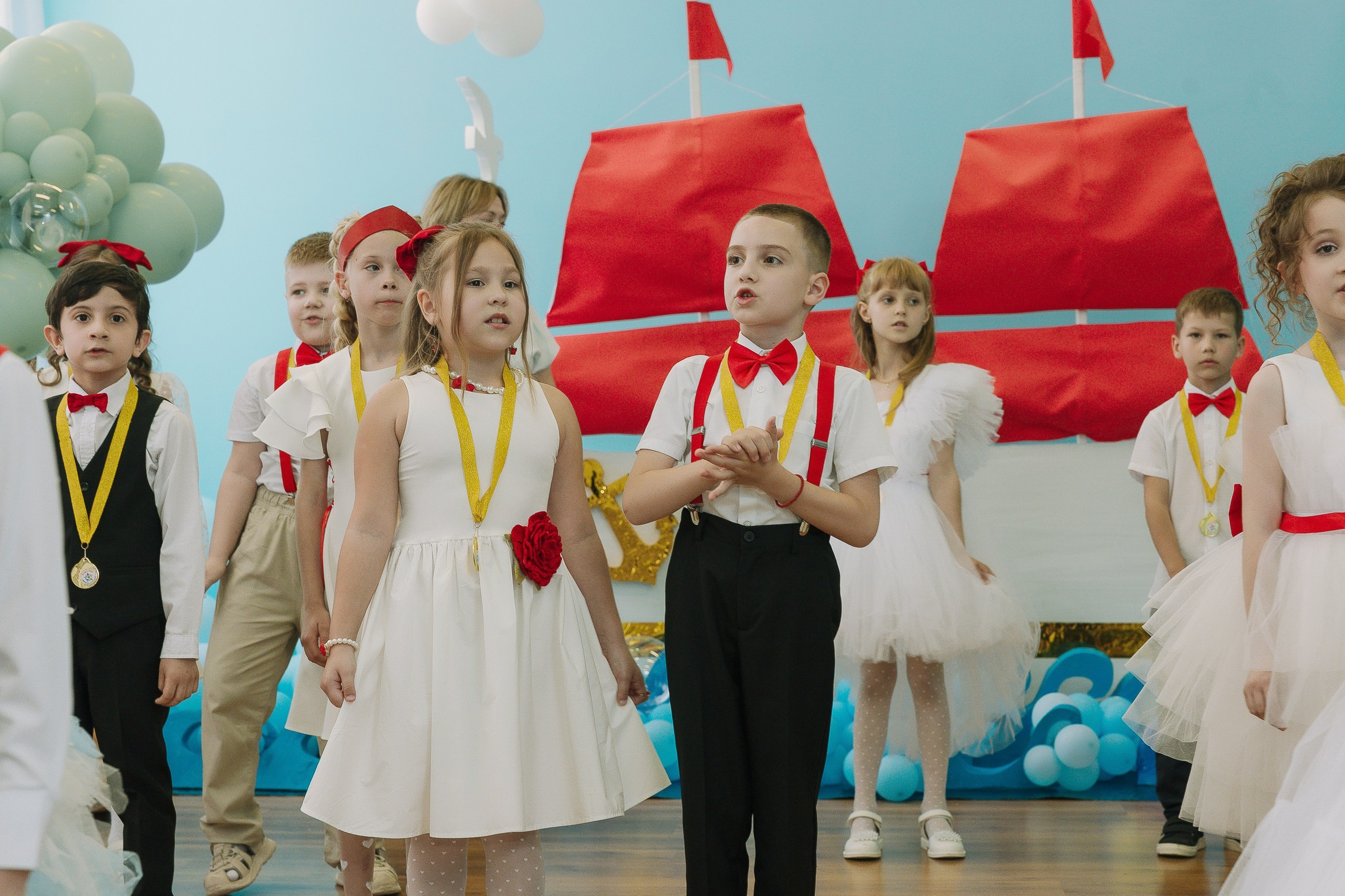 Выпускной 10 ДС. Выпускные альбомы Натальи Бутко: Новороссийск, Анапа, Геленджик