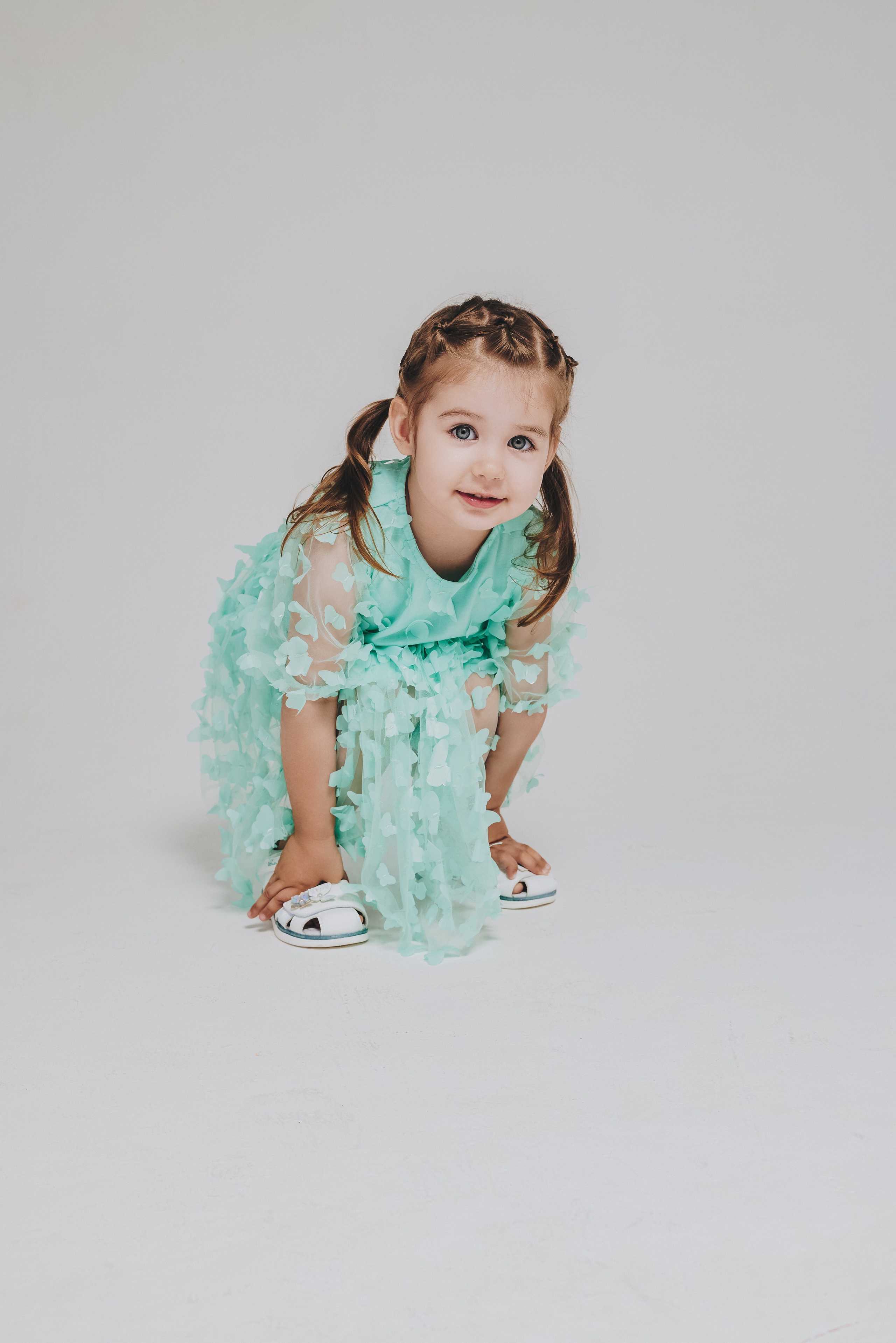 Katya & Anya. Natalia Finch Photography — Family, Kids & Pet Photographer in Chicago, IL