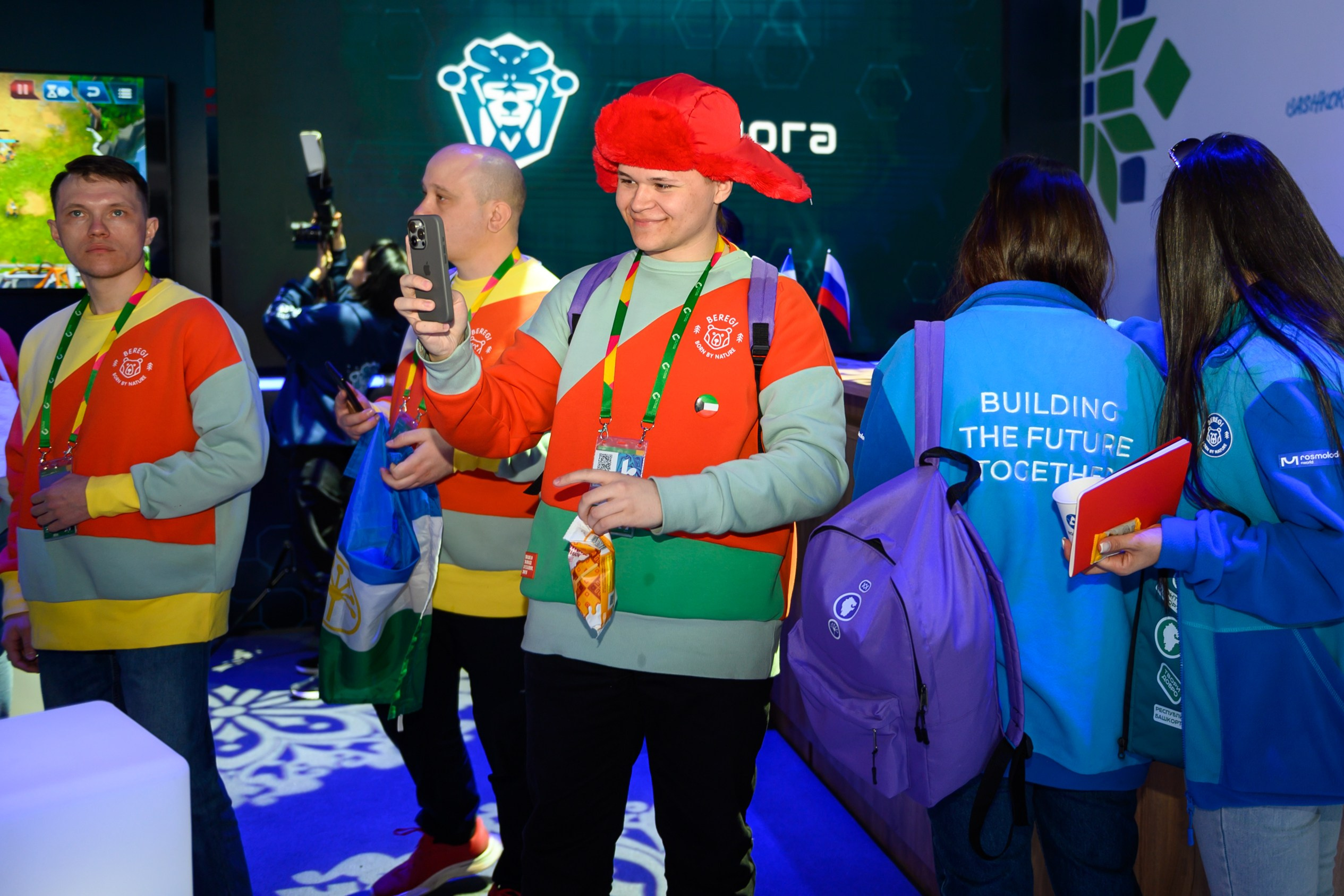 Всемирный фестиваль молодежи 2024. Свадебный и семейный фотограф София Невская