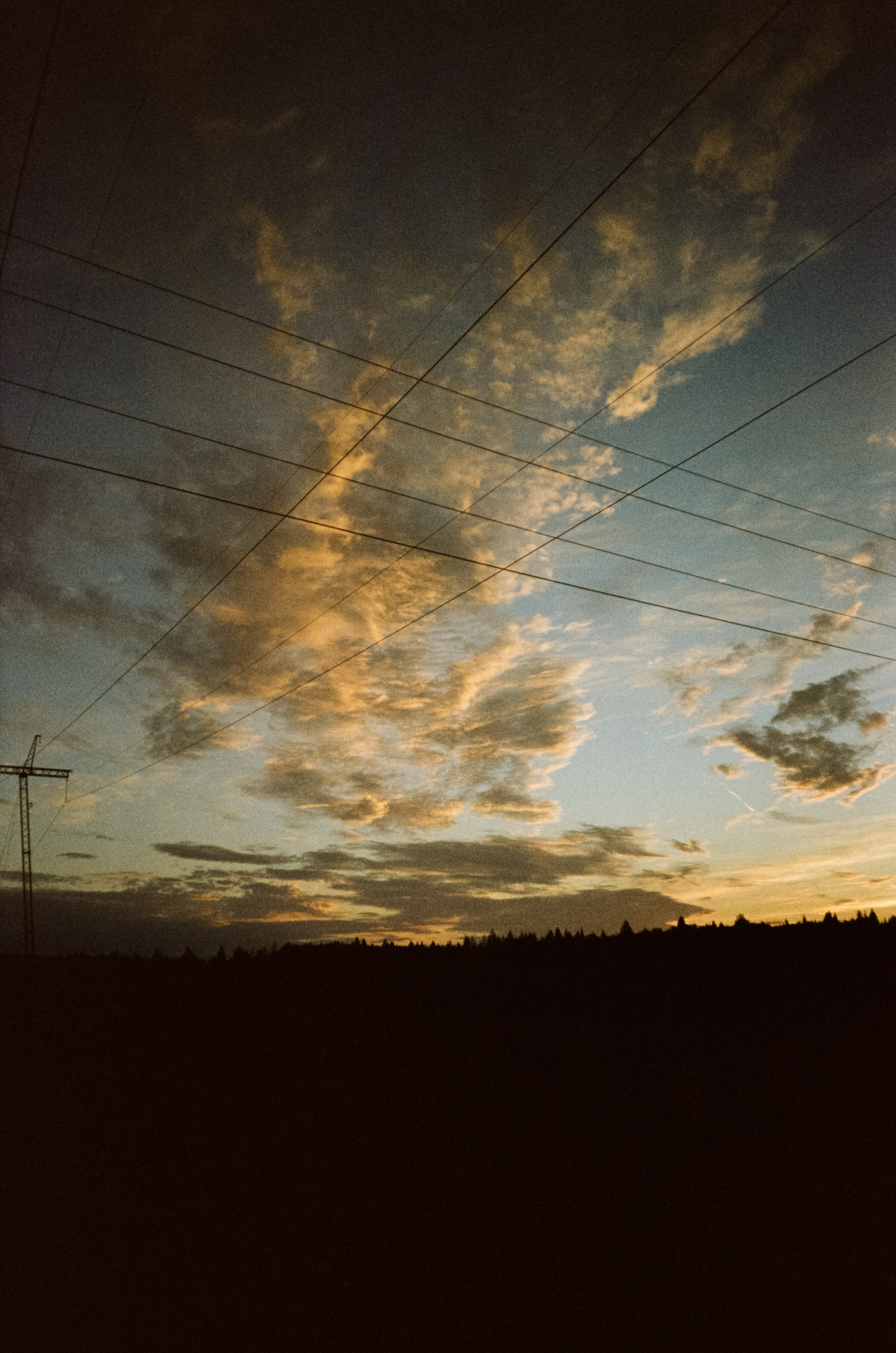 Ricoh MF-1 / Fujifilm X-tra 400 (просрочка) / Закат в Котово