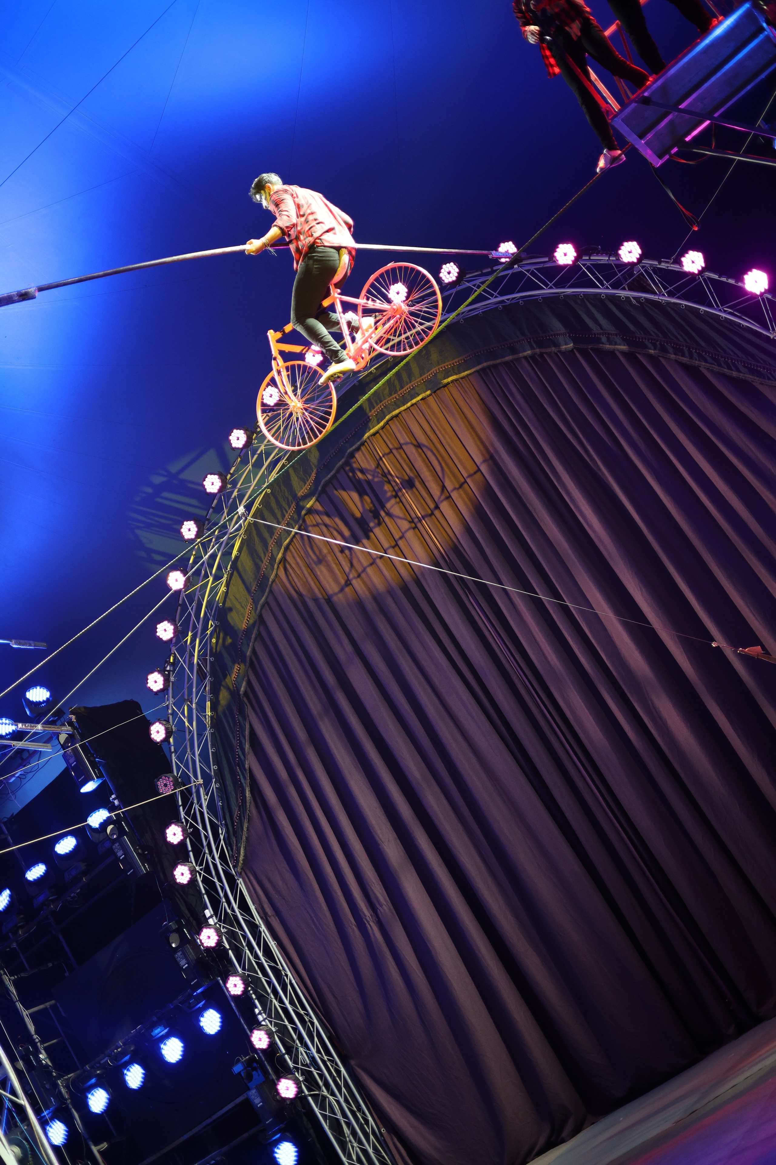 ЦИРК Демидова. Репортажный и мужской фотограф в Краснодаре. Фотограф в Краснодаре