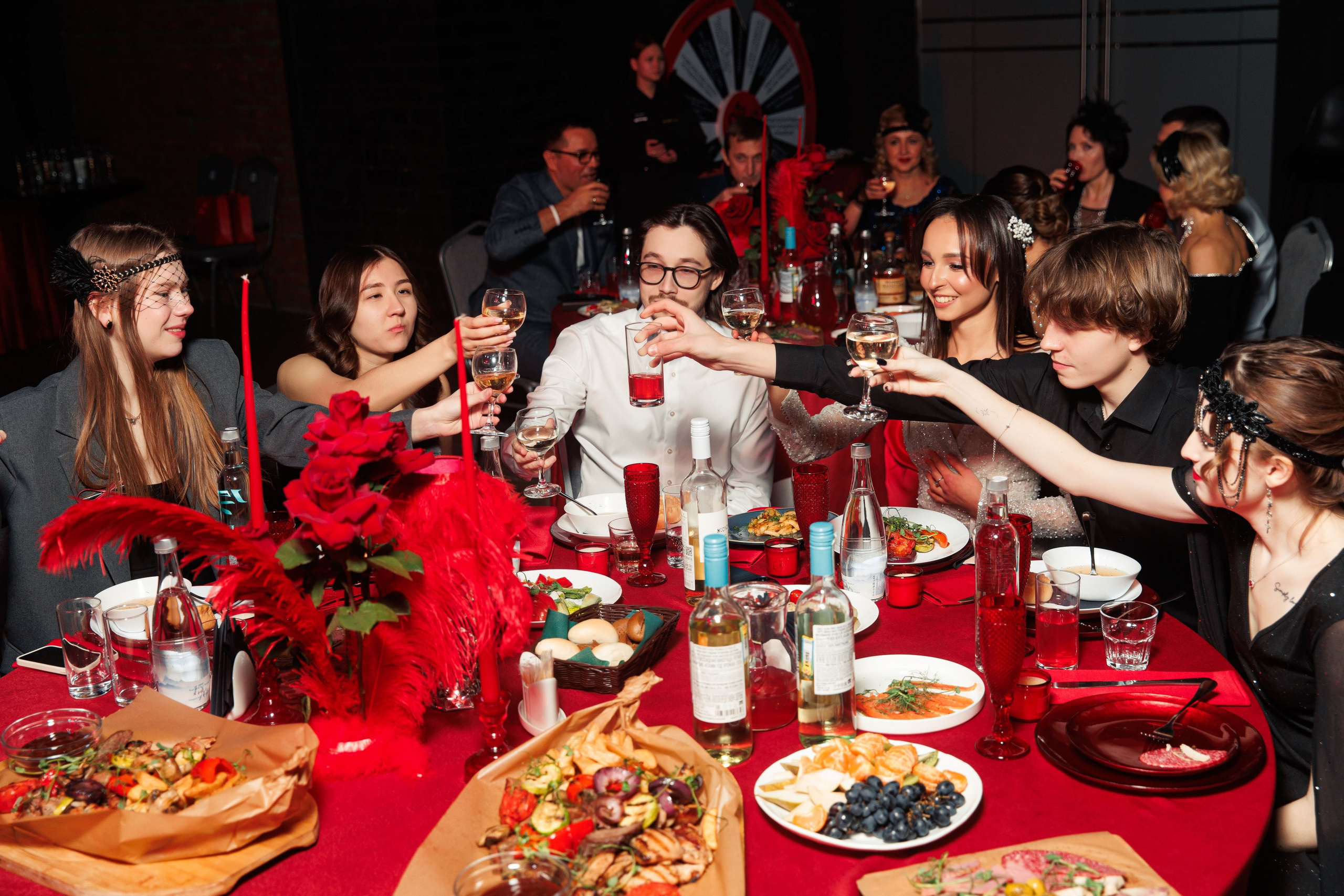 День Рождения в стиле Moulin Rouge. Репортажный и свадебный фотограф в Уфе Павел Кожевников
