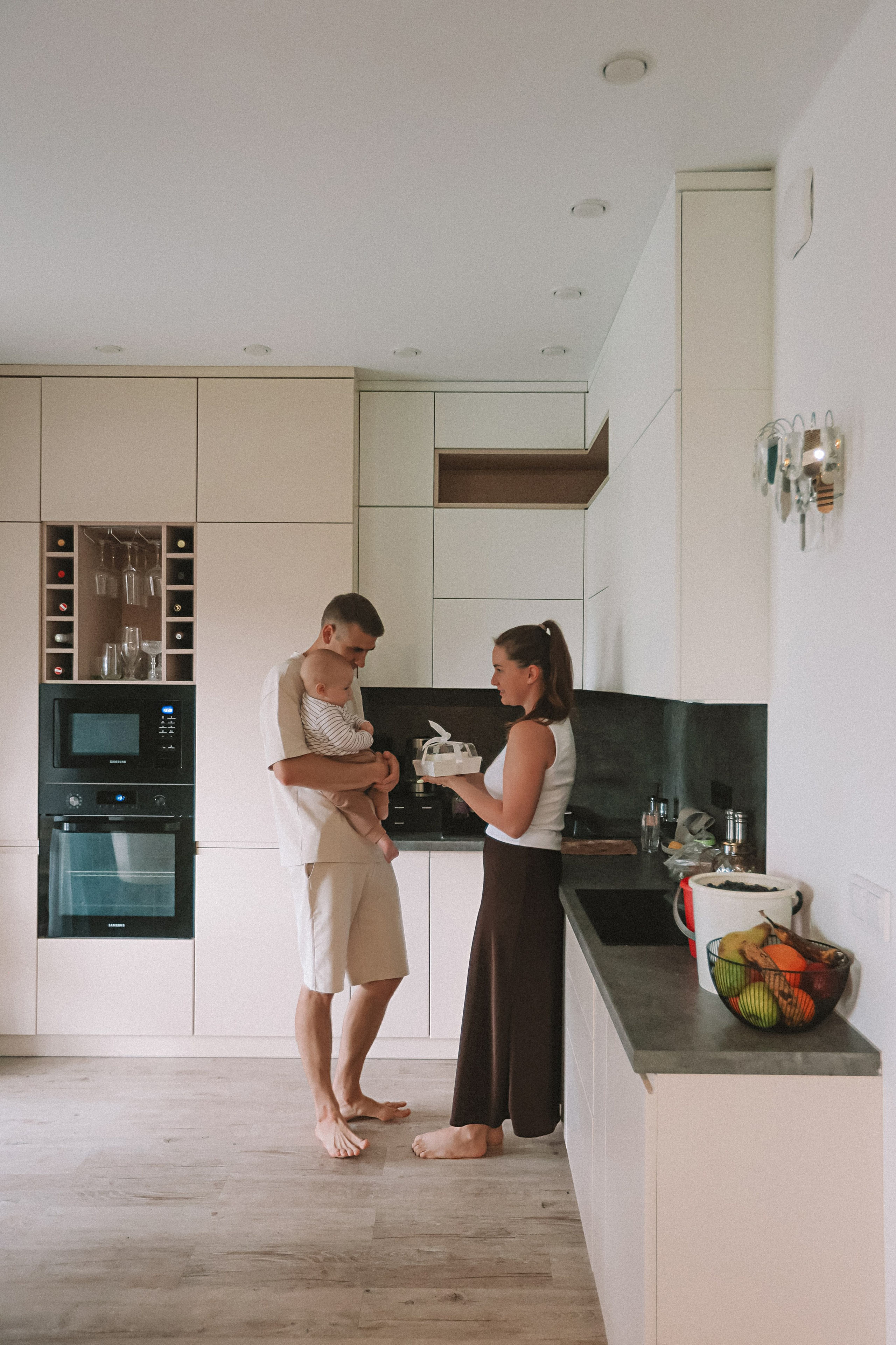 Мише 8 месяцев. Семейный фотограф Тюмень, фотограф на роды Салмина Мария