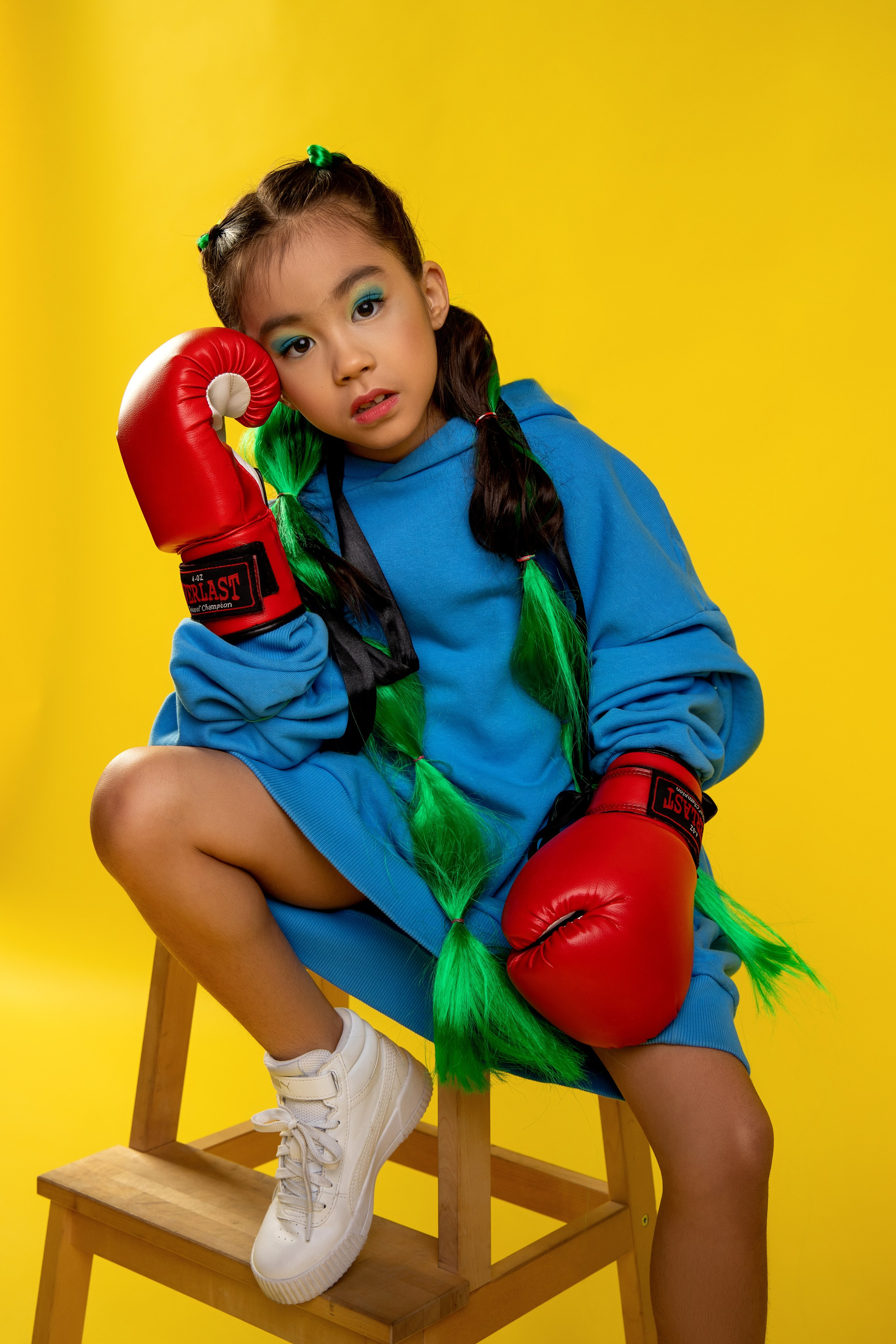 Модный бокс. Студия Soft Light, макияж Александра Стурова, причёски Ксения Матджанова. Татьяна Мирзоян