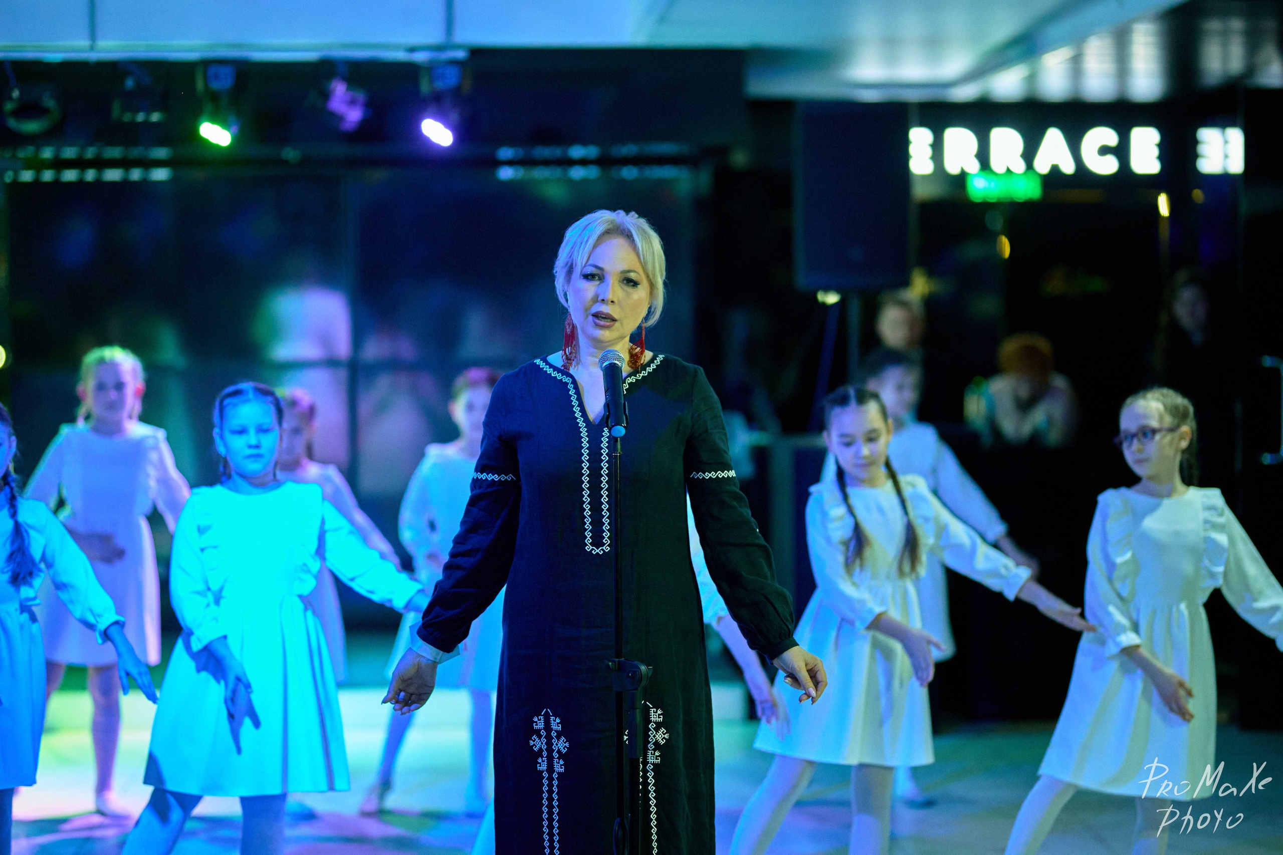 Зал КРАСА МАСС-МЕДИА ЧУВАШИИ. Владимир Суздалов (ProMaXe) — Портретный фотограф, тематические фотосессии в Чебоксарах