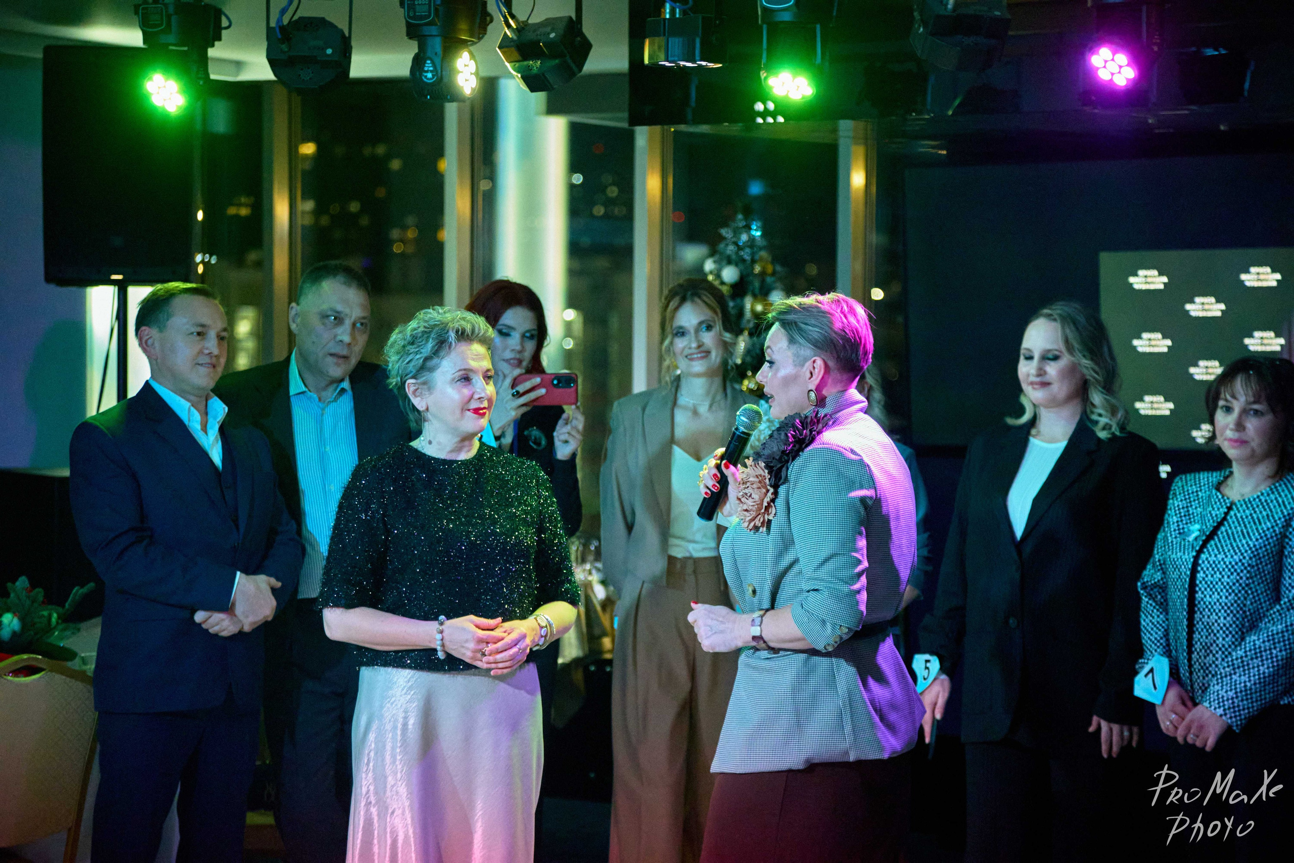 Зал КРАСА МАСС-МЕДИА ЧУВАШИИ. Владимир Суздалов (ProMaXe) — Портретный фотограф, тематические фотосессии в Чебоксарах