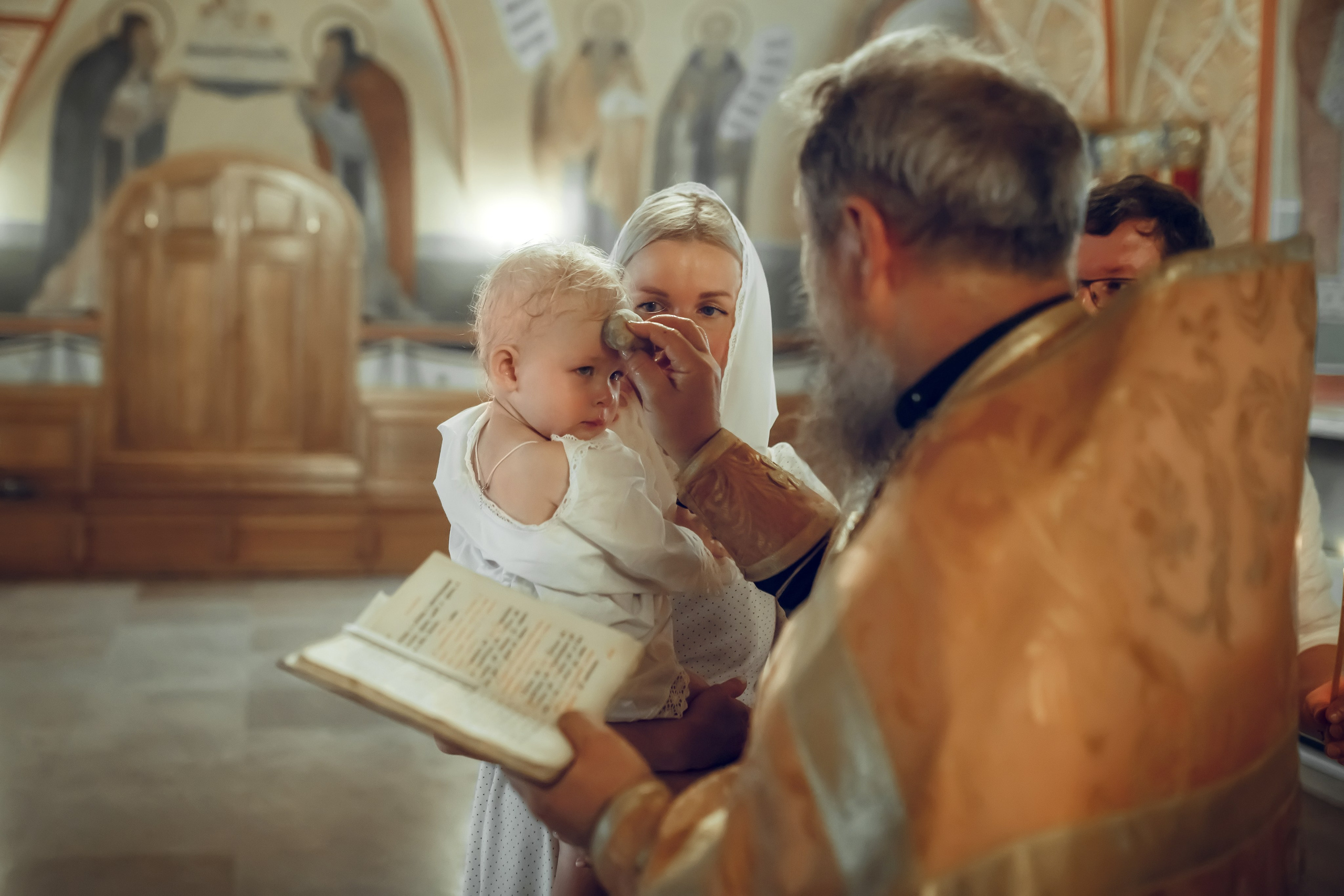 Крещение Яны. Фотограф на Крещение, семейный фотограф в Москве
