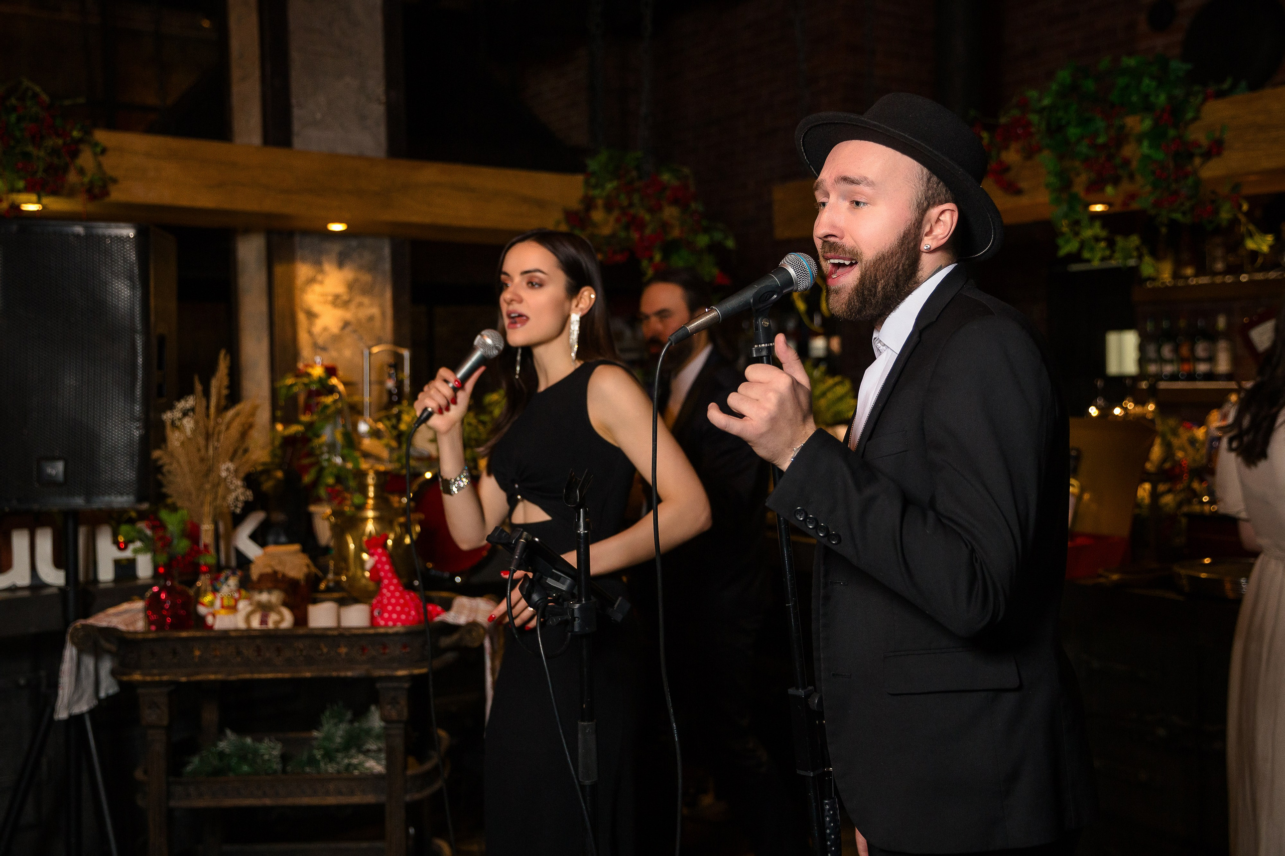 14 февраля в ресторане «Шинок». Репортажный Фотограф Александр Назаров. Москва и М.О