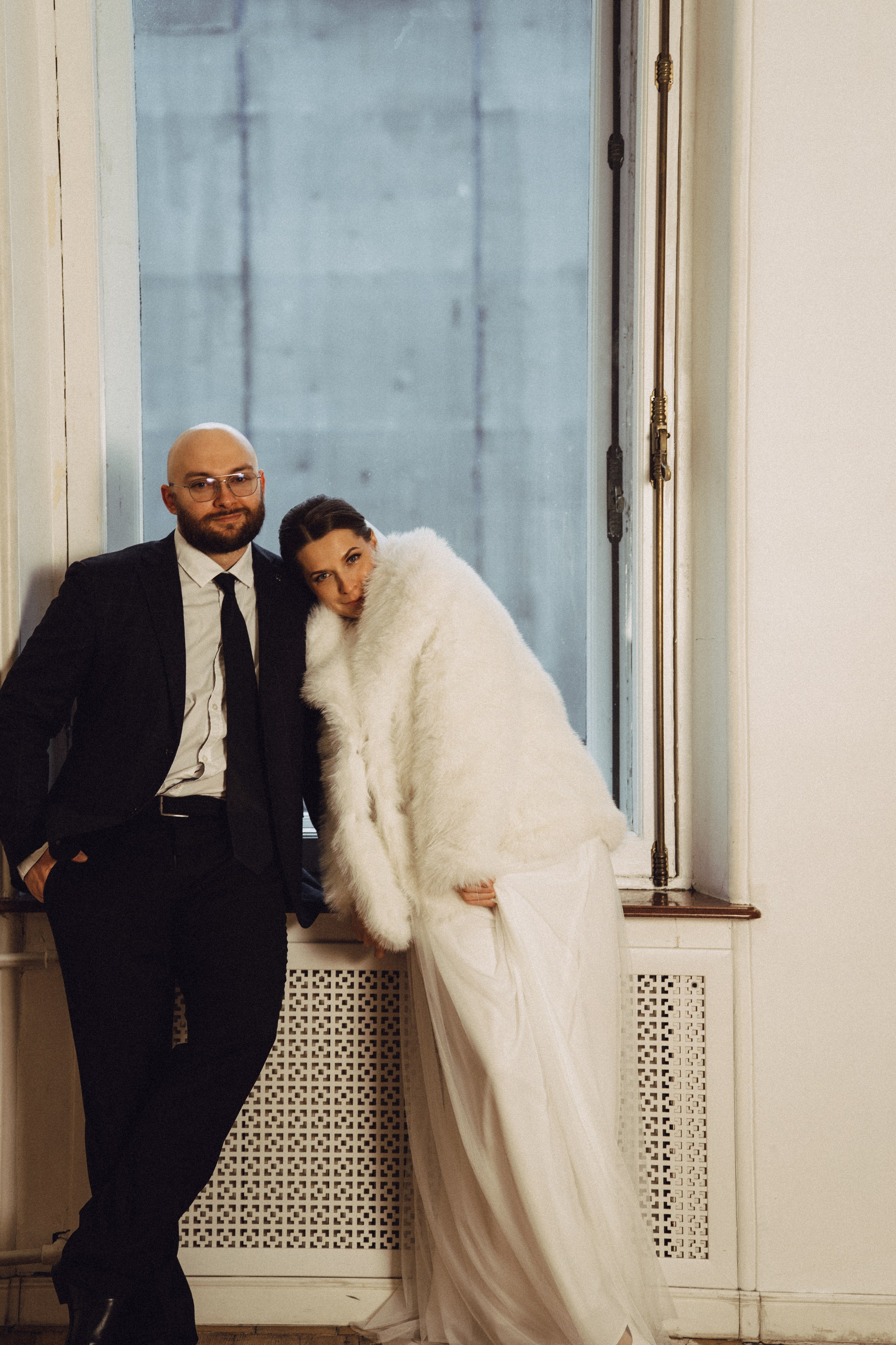 СВАДЕБНАЯ СЬЕМКА ВО ВТОРОМ ДВОРЦЕ (ДЕКАБРЬ) ТАКЖЕ СЬЕМКА В СТУДИИ НА ЧЕРНЫШЕВСКОЙ. Профессиональный фотограф, Санкт-Петербург — Виктория Богомолова