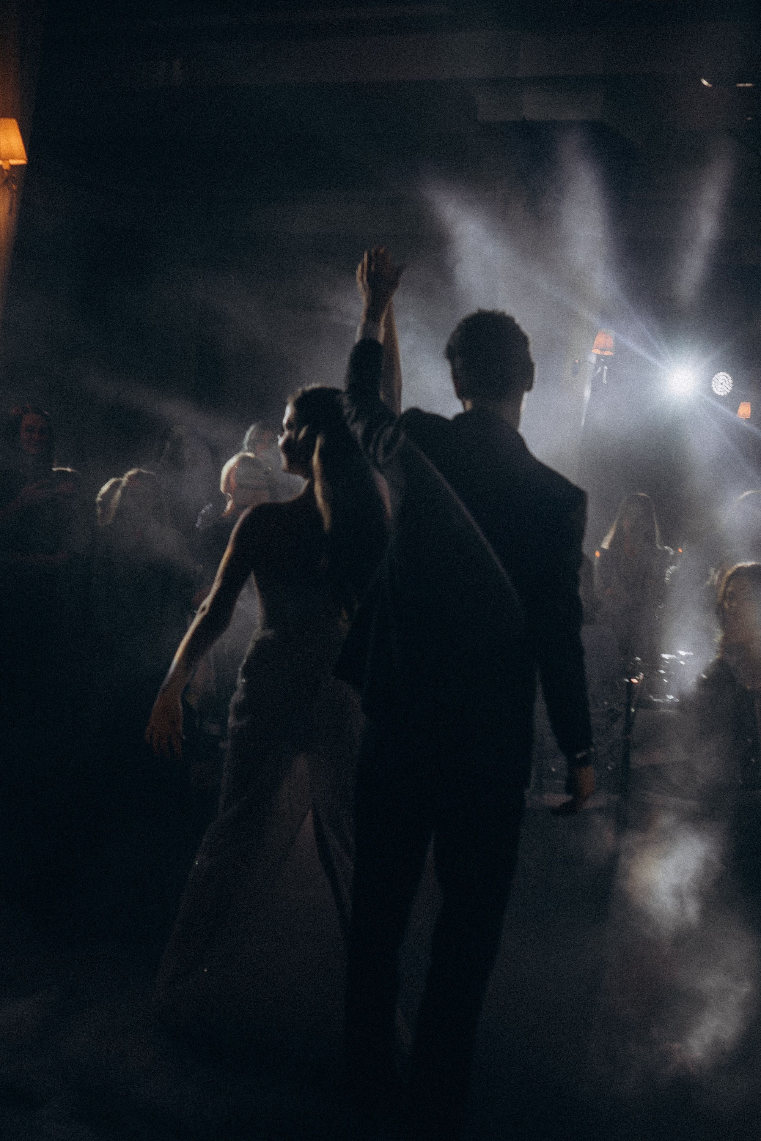 СВАДЕБНАЯ СЬЕМКА СБОРОВ В ОТЕЛЕ И ВЫЕЗД НА ЦЕРЕМОНИЮ (СНЯТО В СИБИРЕ В НИЖНЕВАРТОВСКЕ). Профессиональный фотограф, Санкт-Петербург — Виктория Богомолова