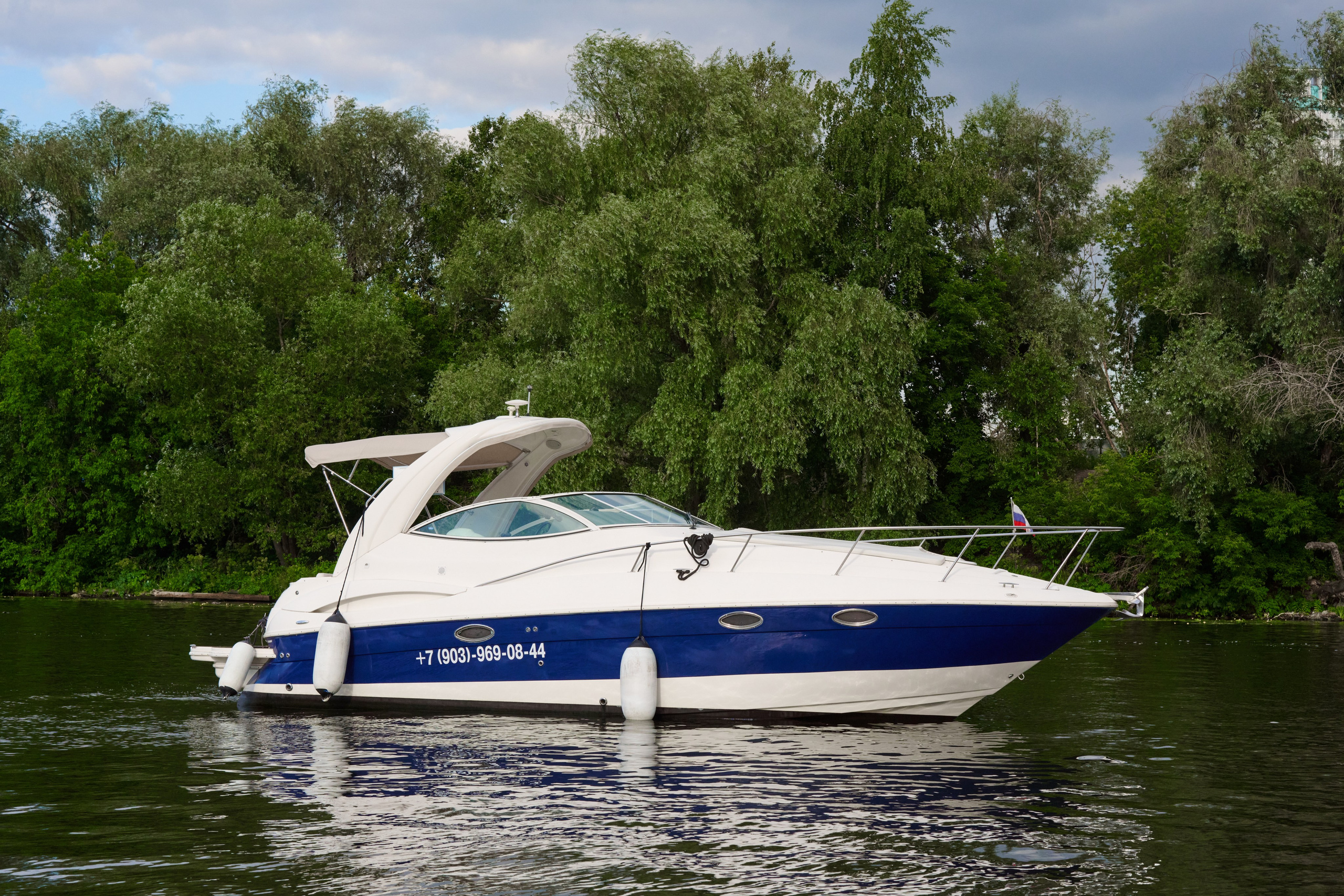 Яхта. Автомобильный и интерьерный фотограф в Минске Александр Тагаев