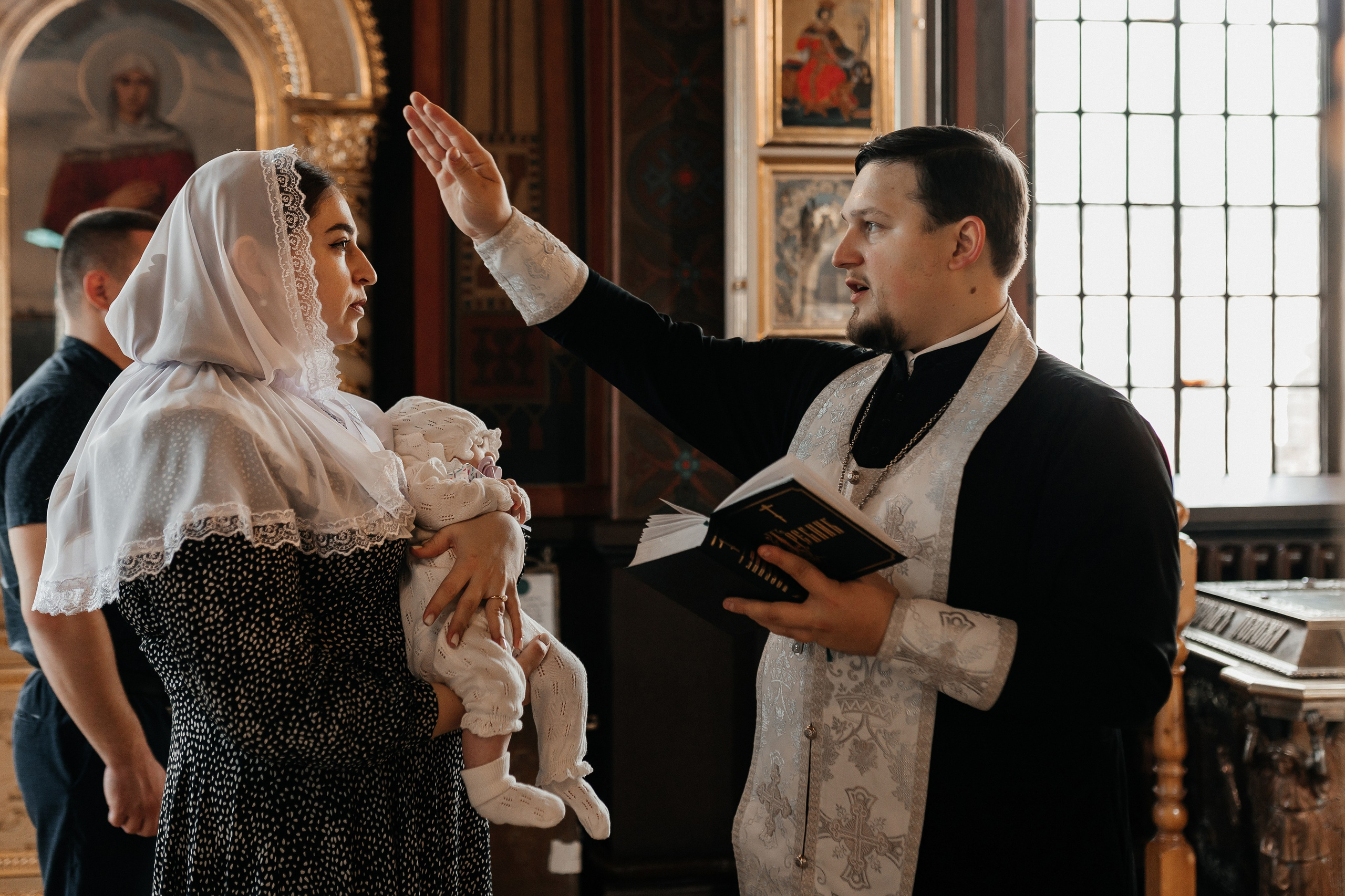 Собор Троицы Живоначальной. Семейный фотограф в Краснодаре Яна Морева