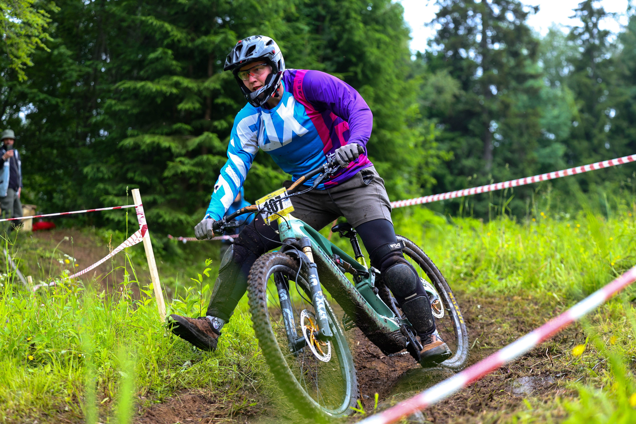 II Этап северо-западной Эндуро серии Золотая Долина 2025. Спортивный фотограф в Санкт-Петербурге Илья Vacool