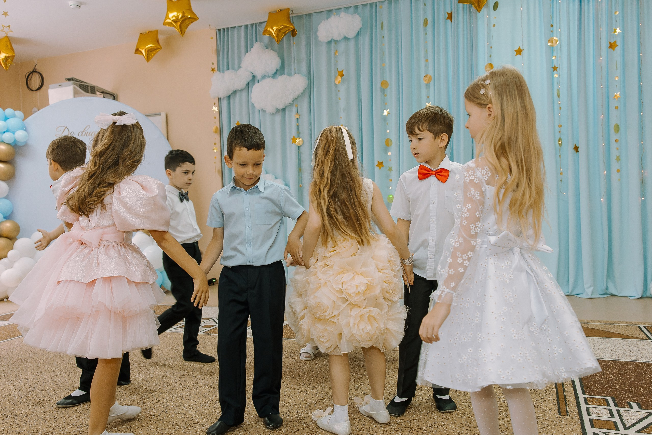 Выпускной в ДС -29. Выпускные альбомы Натальи Бутко: Новороссийск, Анапа, Геленджик