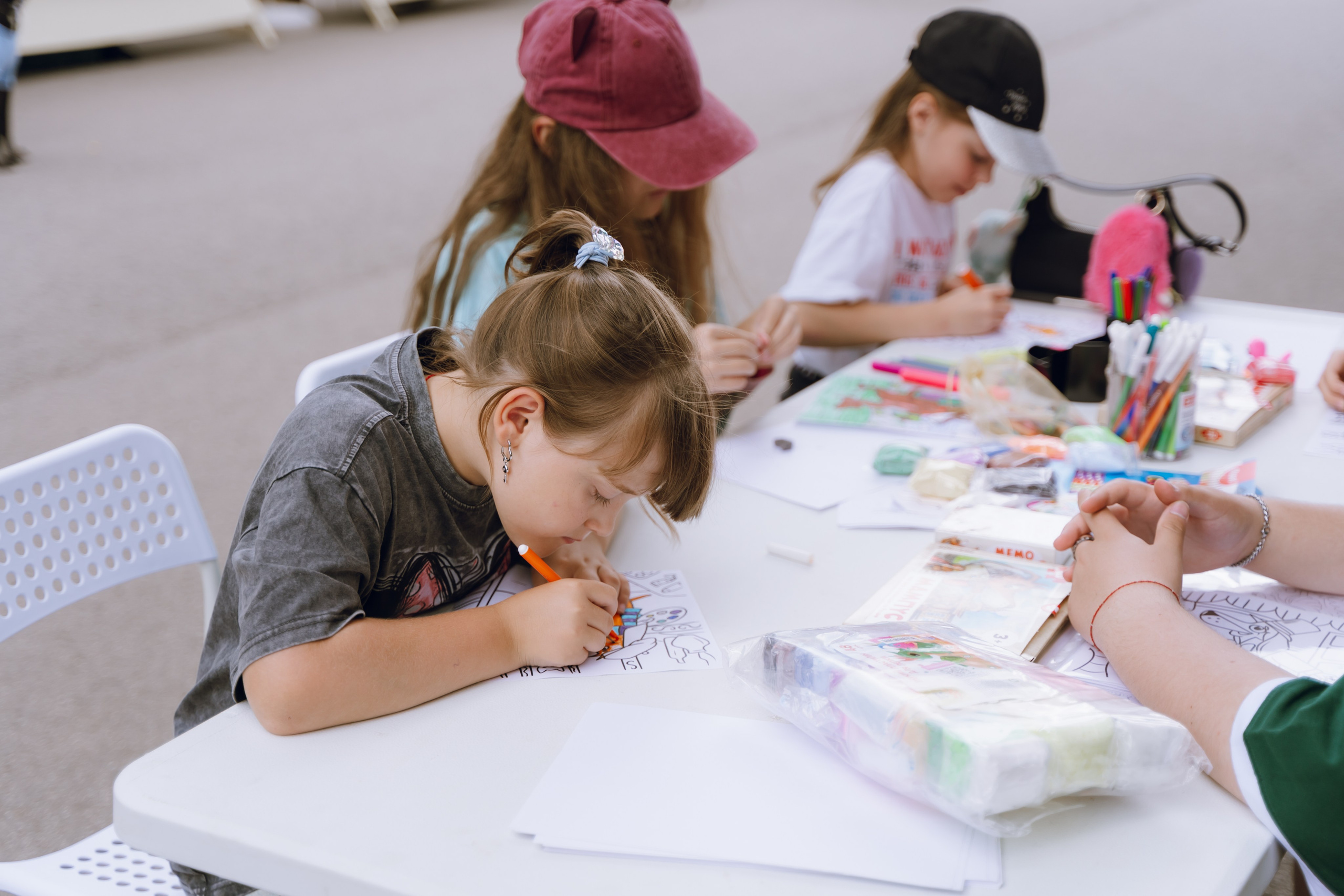 Площадка фестиваля «Мампус и его друзья» в Лесопарке 2025. Фотограф Надежда Погребняк | Рязань | Москва