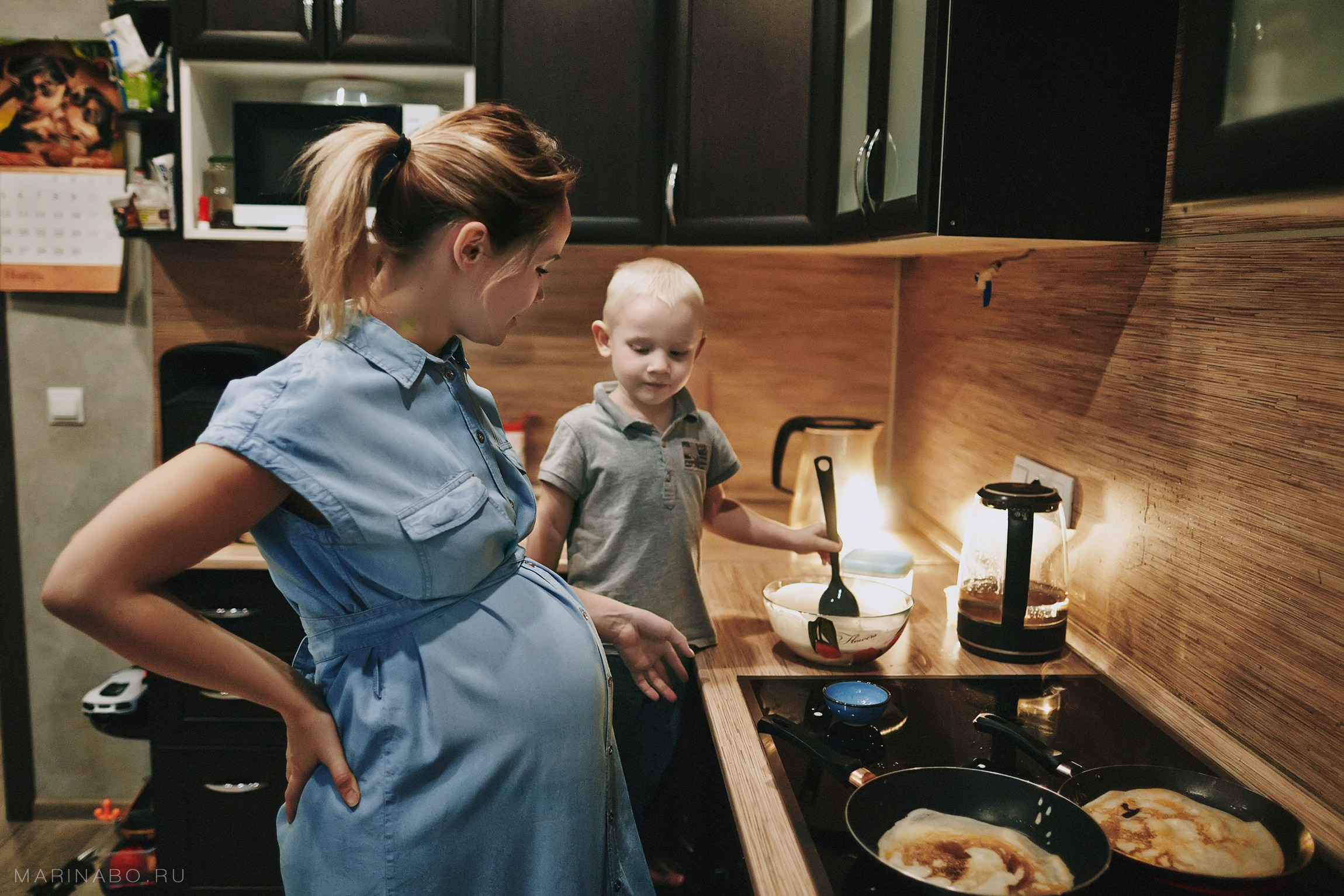 В гостях, новогодняя, домашняя фотосъемка в Санкт-Петербурге. Семейный Lifestyle фотограф в Санкт-Петербурге Марина Бокшицкая